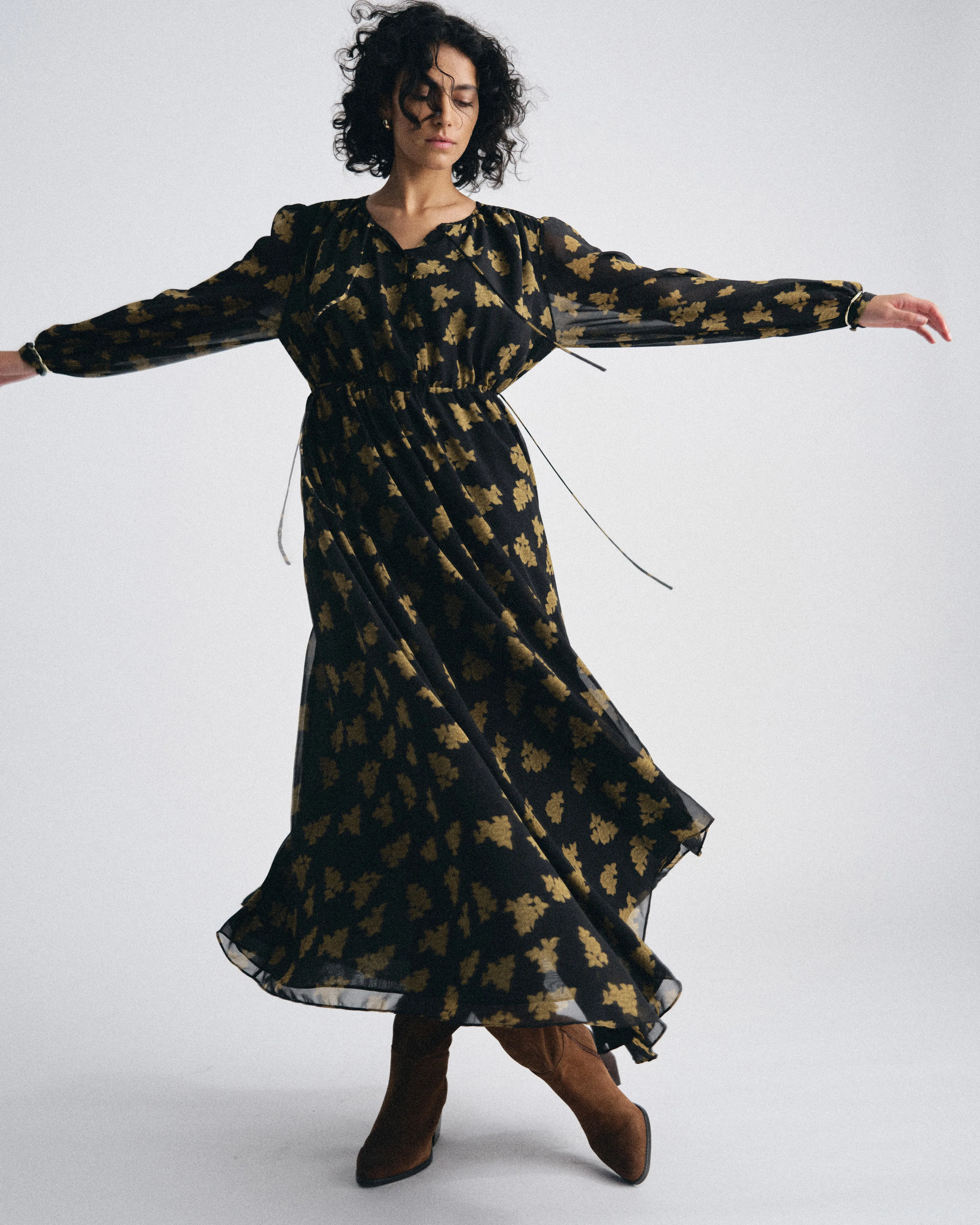 Karina Chiffon Dress - Gold Heirloom Print sold by Universal Standard