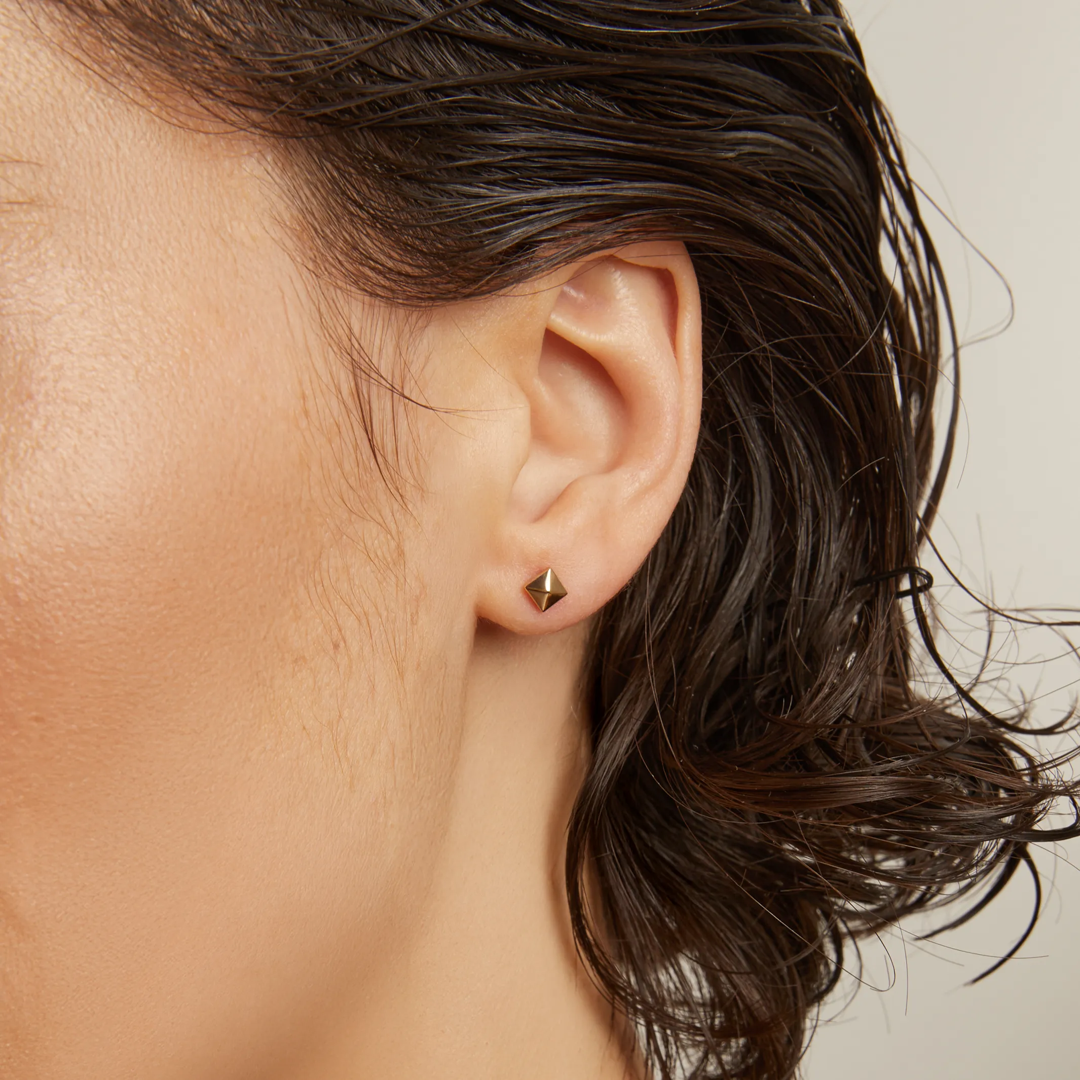 Aurate Mini Pyramid Stud Earrings sold by Universal Standard product image thumbnail 2