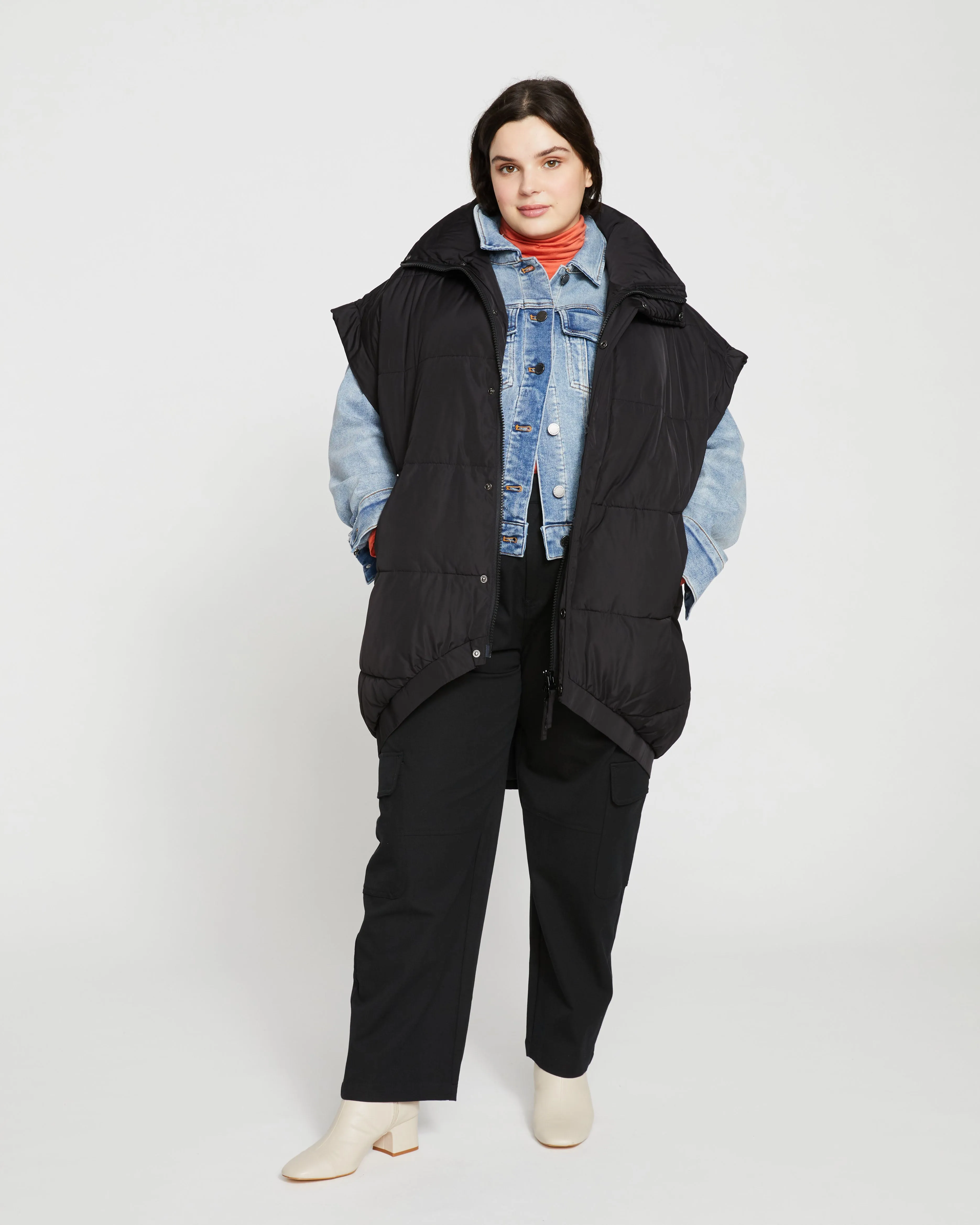 Paparazzi Puffer Vest - Black sold by Universal Standard product image thumbnail 2