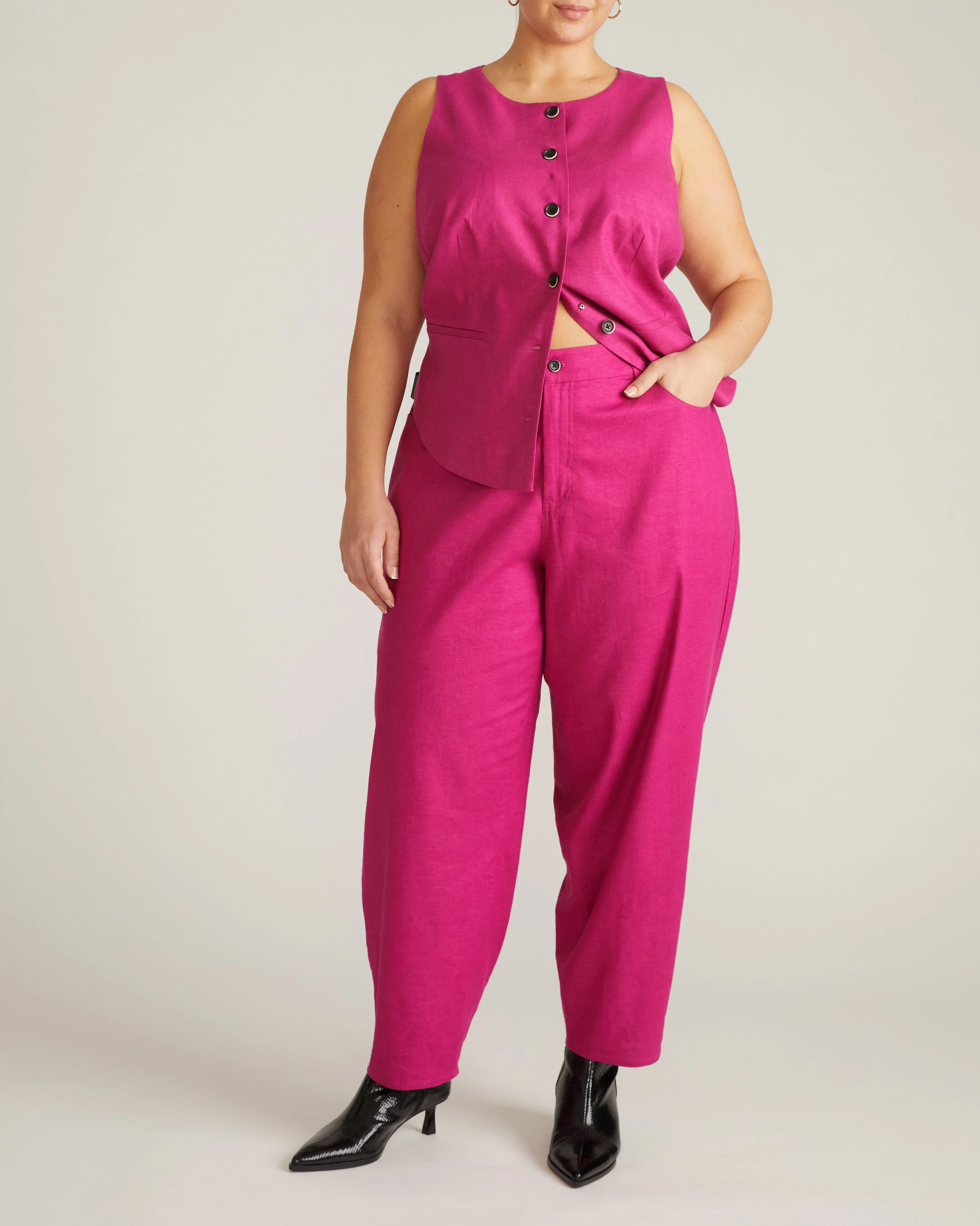 Lou Barrel Leg Linen Pants - Hyper Pink sold by Universal Standard product image thumbnail 4