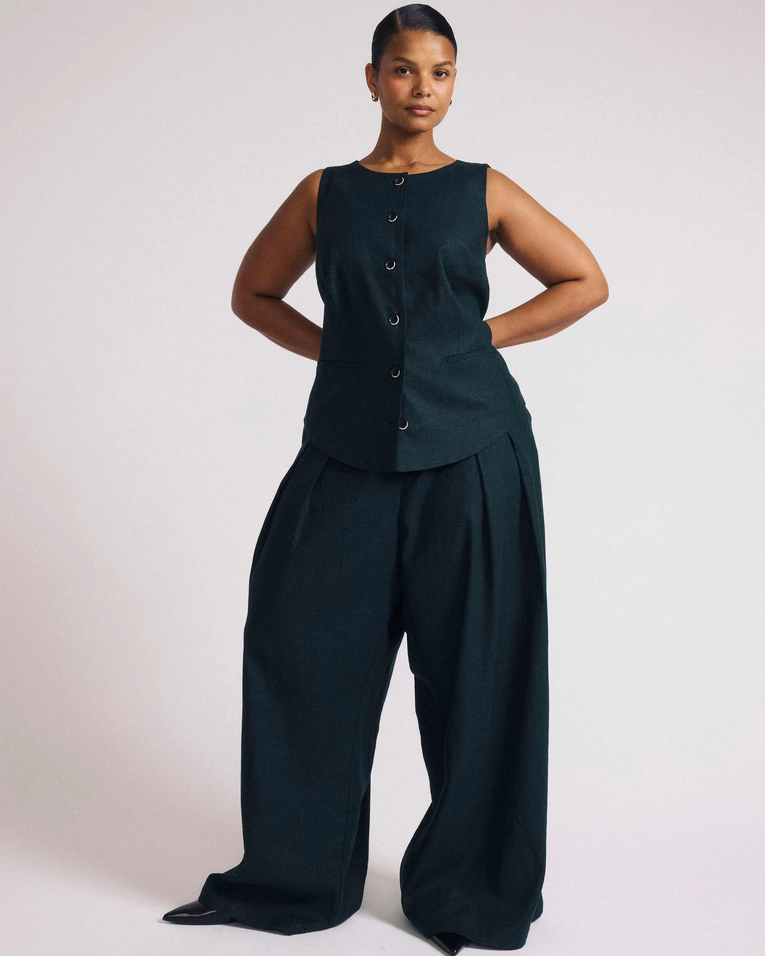 Palais Stretch Linen Wide Leg Pant - Forest Green sold by Universal Standard product image thumbnail 5