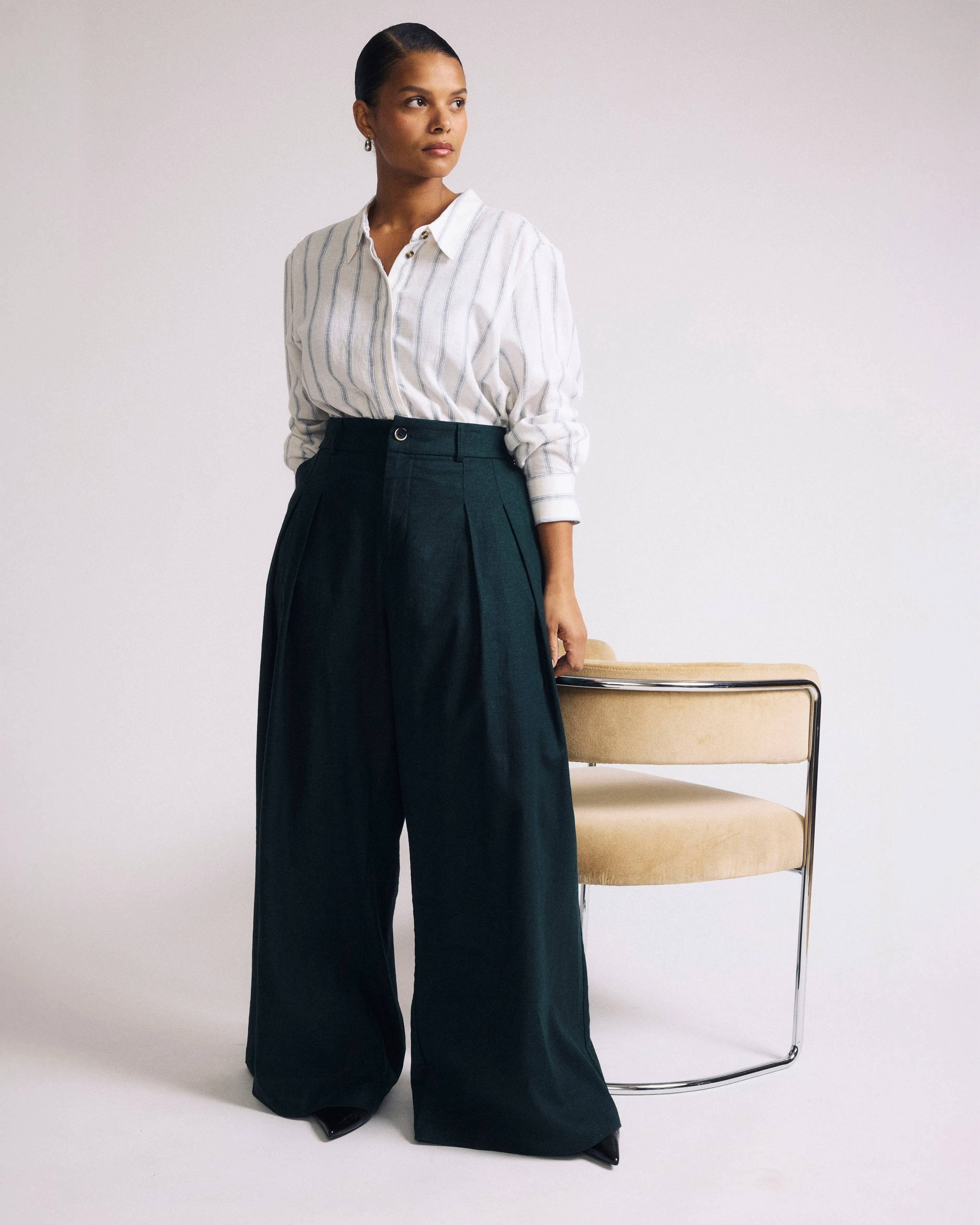 Elbe Popover Stretch Linen Shirt - Mayfair Stripe sold by Universal Standard product image thumbnail 3