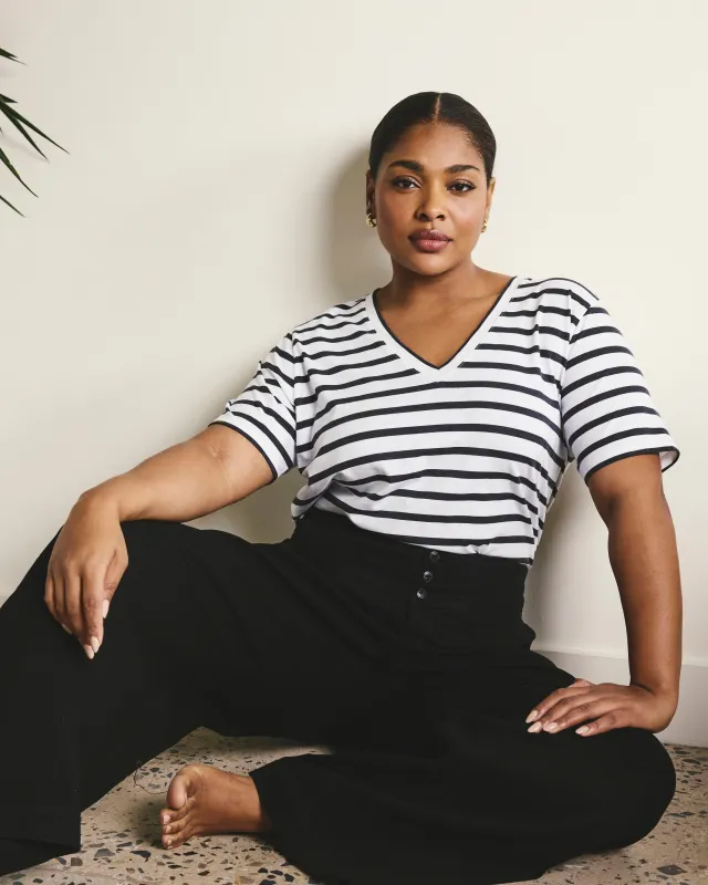 Light-As-Air V Rex - Zen Stripe made by Universal Standard