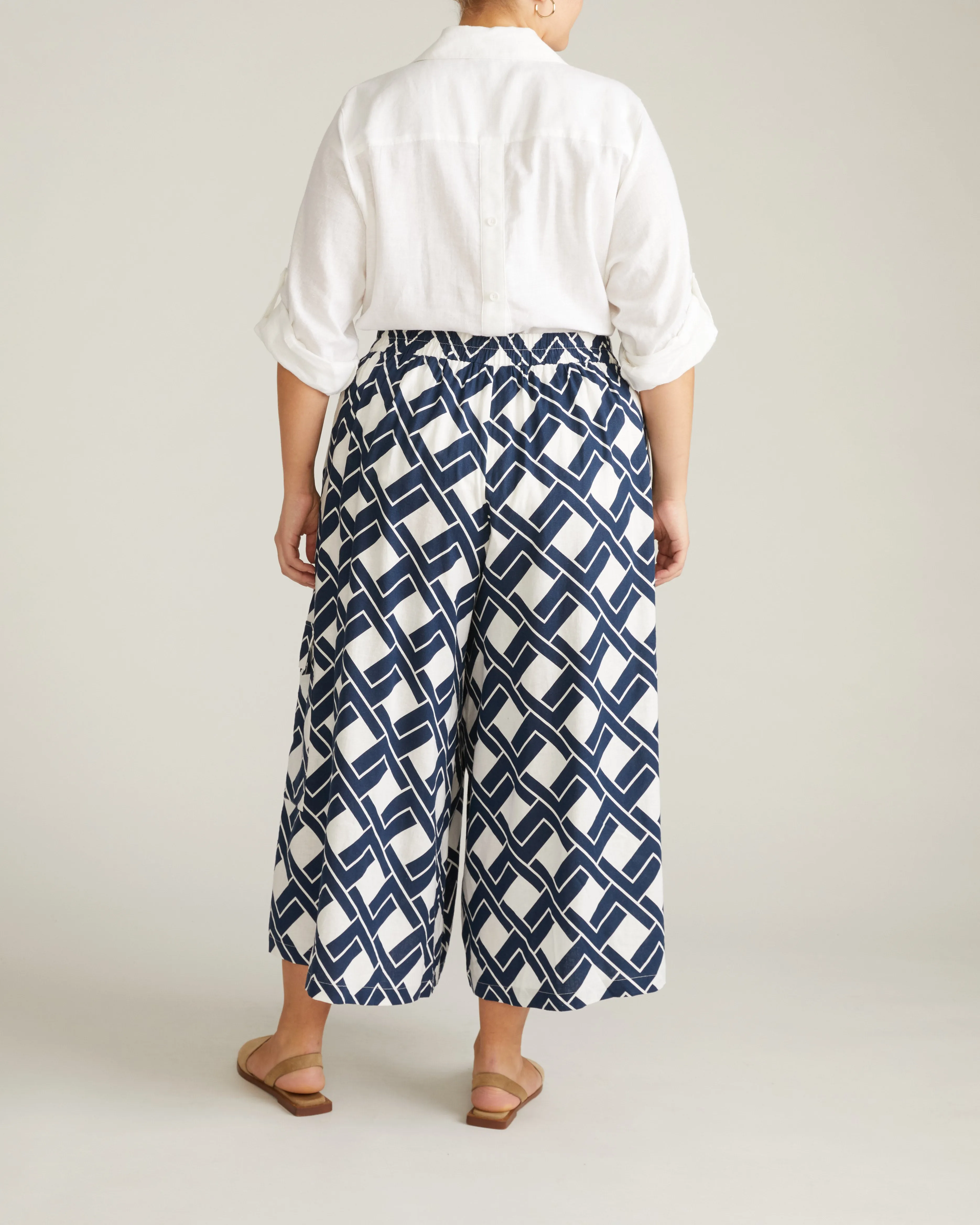 Palazzo Cargo Linen Pant - Geometrica Print sold by Universal Standard product image thumbnail 5