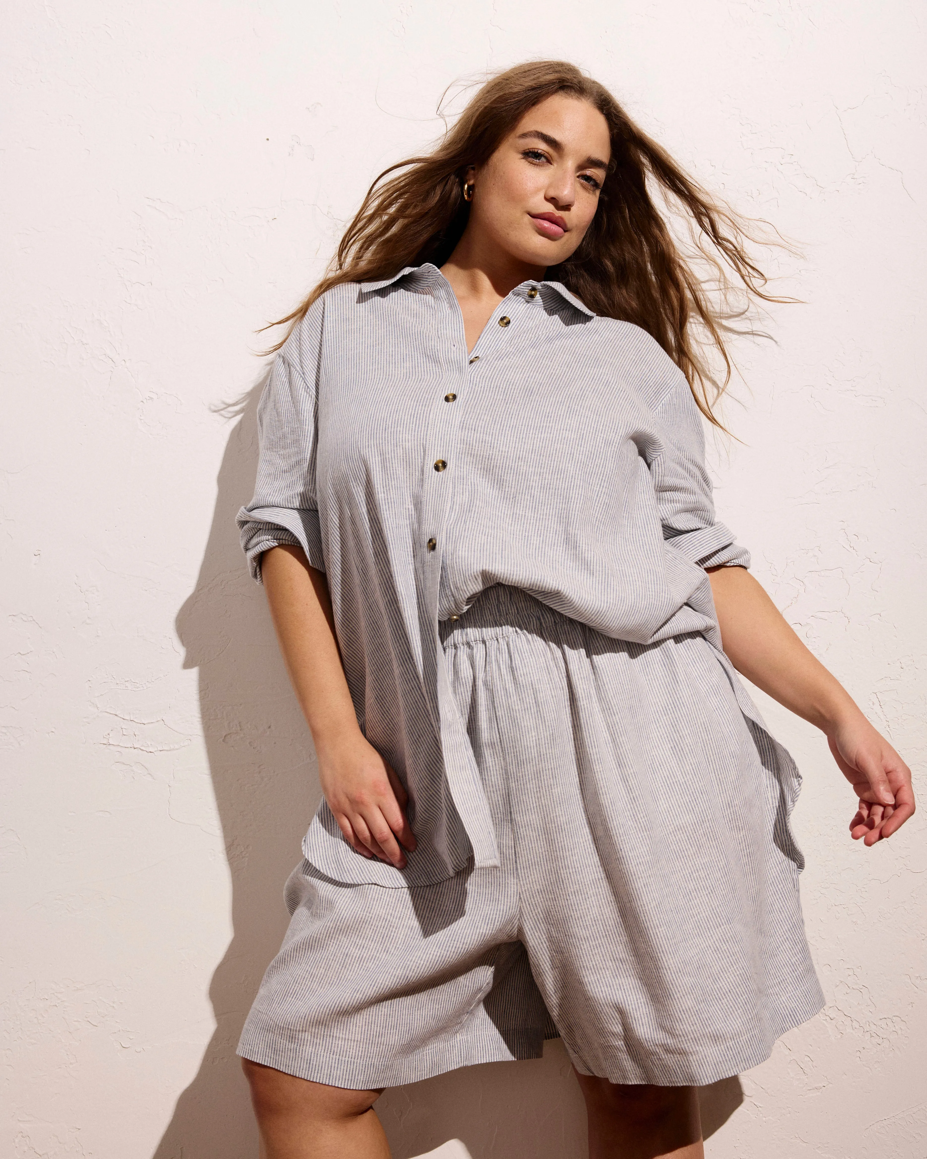 Dawn Linen Hi Low Tunic - Beach Stripe sold by Universal Standard product image thumbnail 5