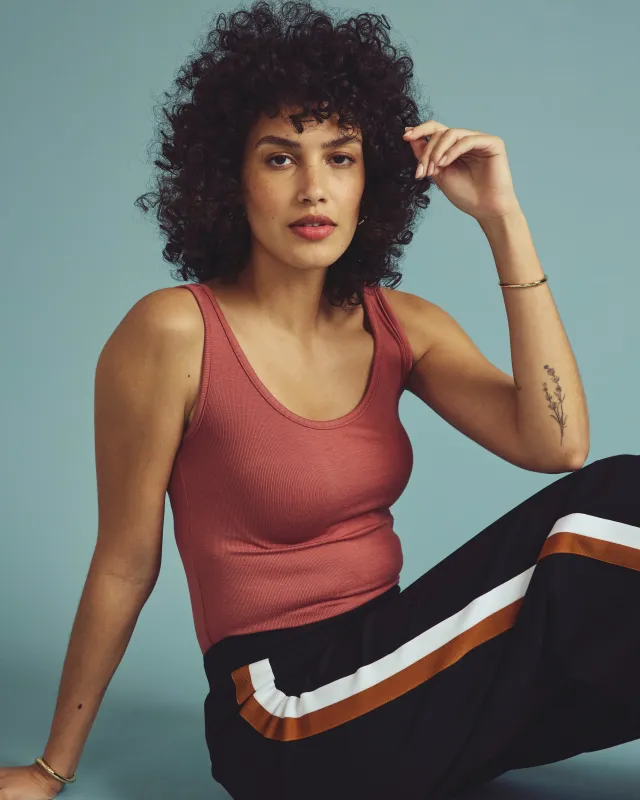 Cloud Rib Tank - Terracotta made by Universal Standard