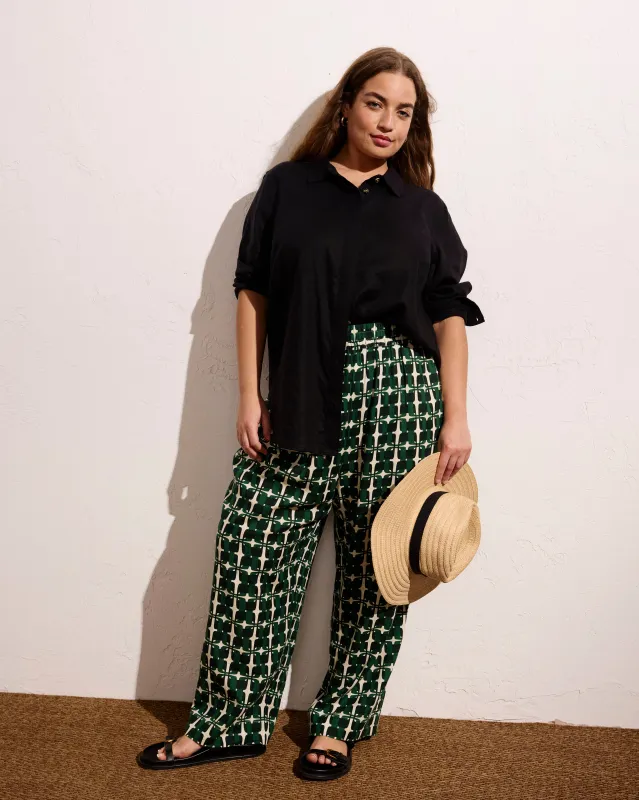 Iris Linen Blend Easy Pull-On Pants - Green Trellis Print made by Universal Standard