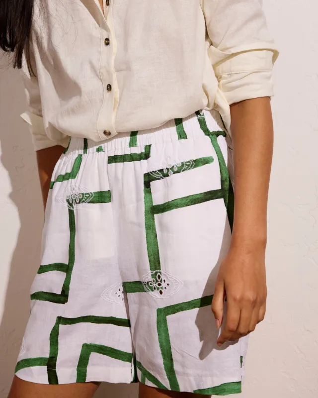 Juniper Linen Blend Easy Pull-On Shorts - Green Paint Print made by Universal Standard