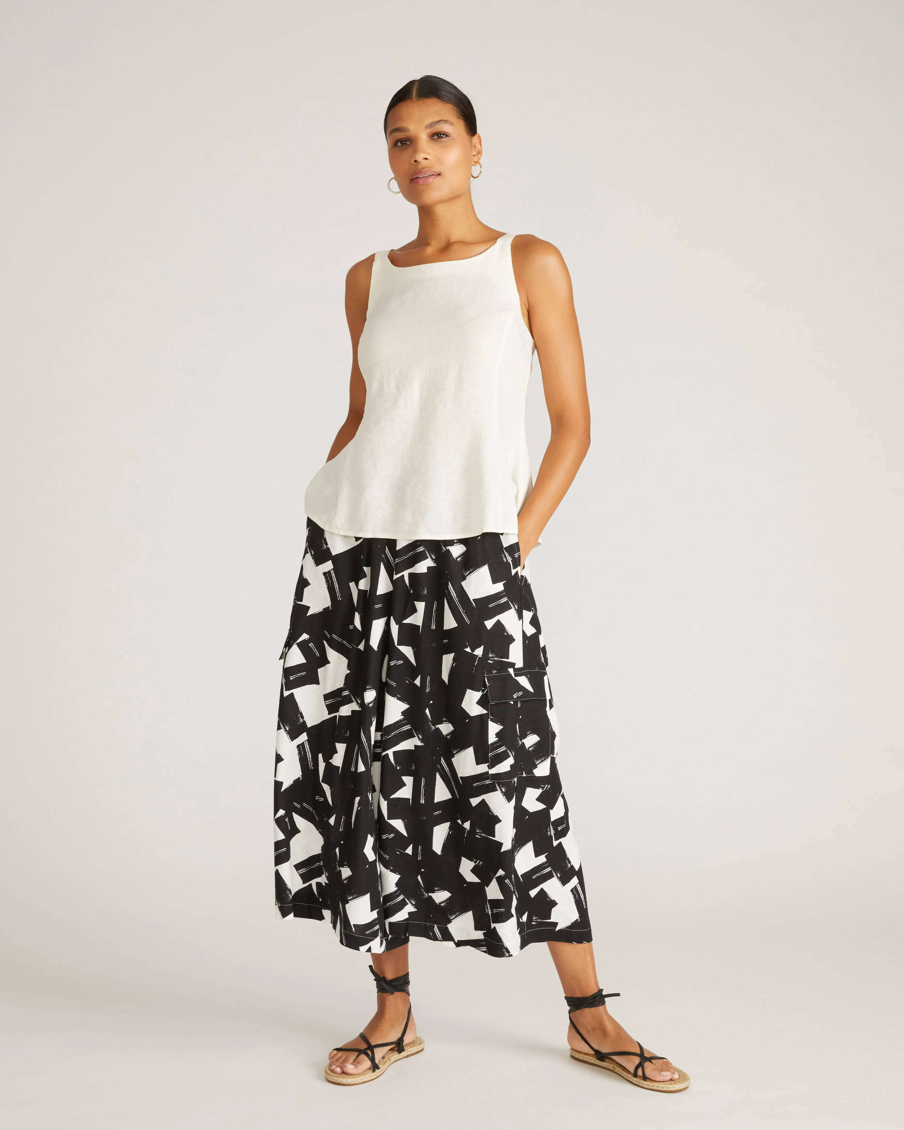 Palazzo Cargo Linen Blend Pant - Santiago Print sold by Universal Standard product image thumbnail 3