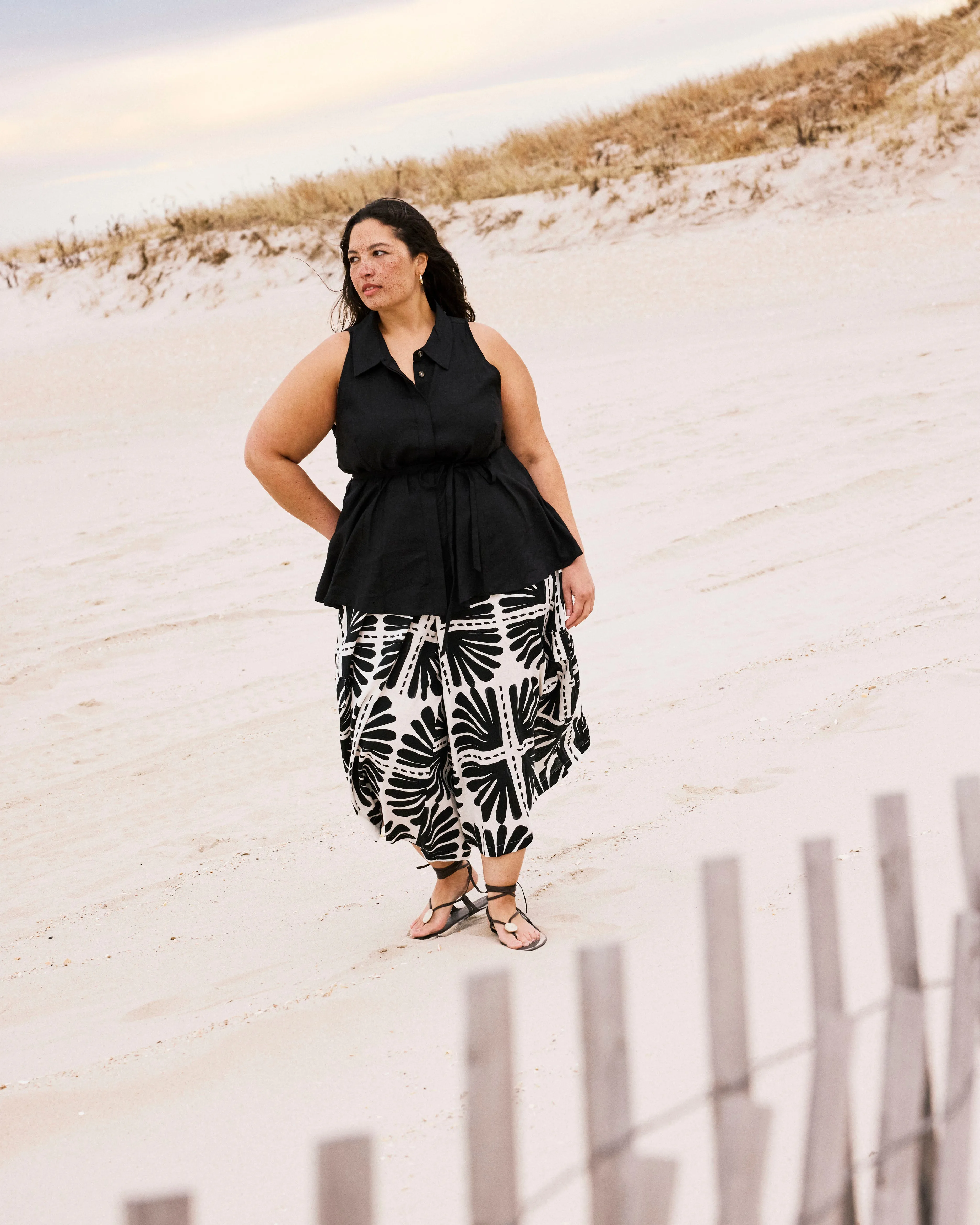 Adelaide Sleeveless Linen Blend Shirt - Black sold by Universal Standard product image thumbnail 3