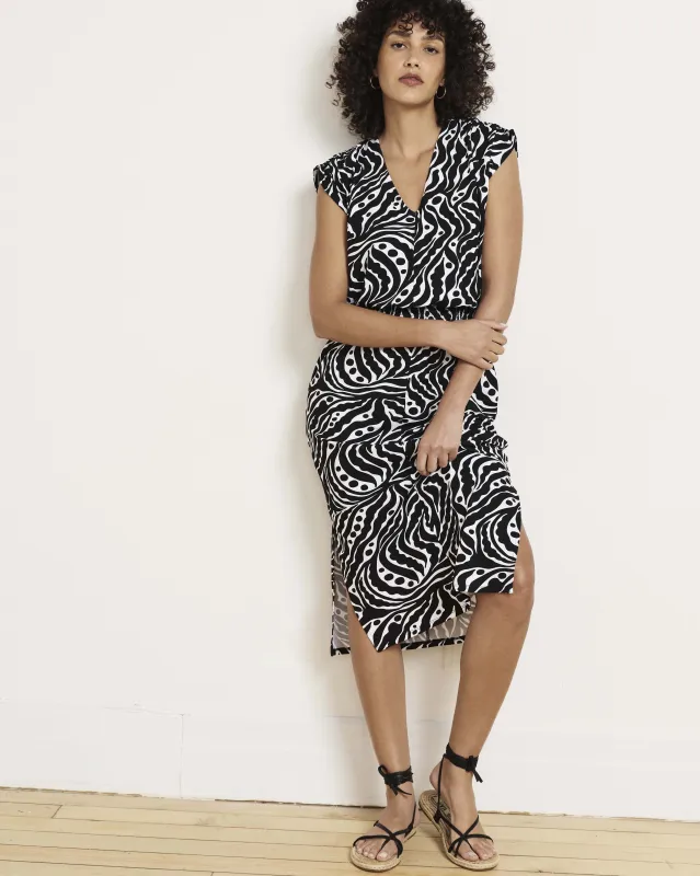 Tish Divine Jersey Kaftan - Black Bosco Print made by Universal Standard