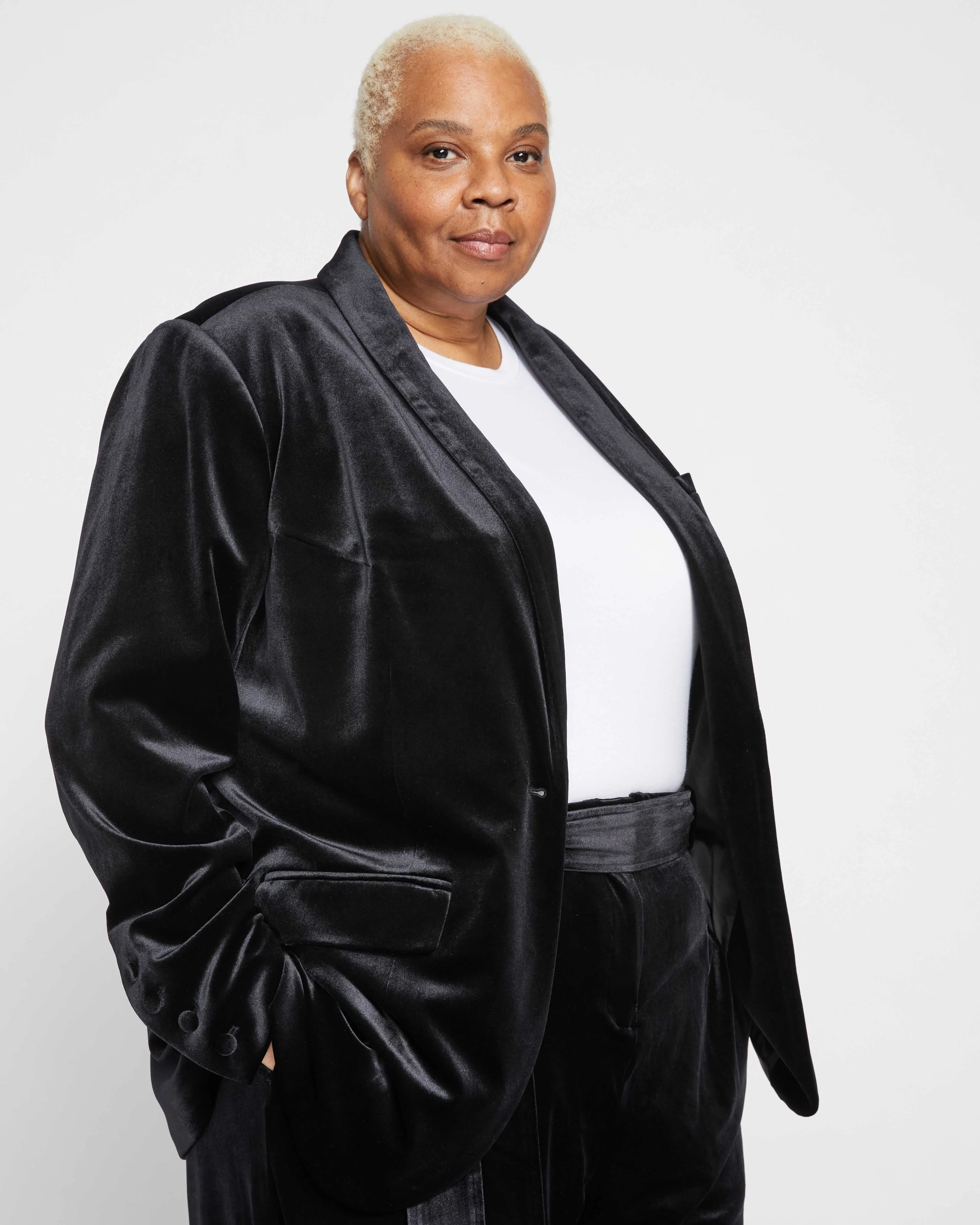 Luxe Velvet Blazer - Black sold by Universal Standard