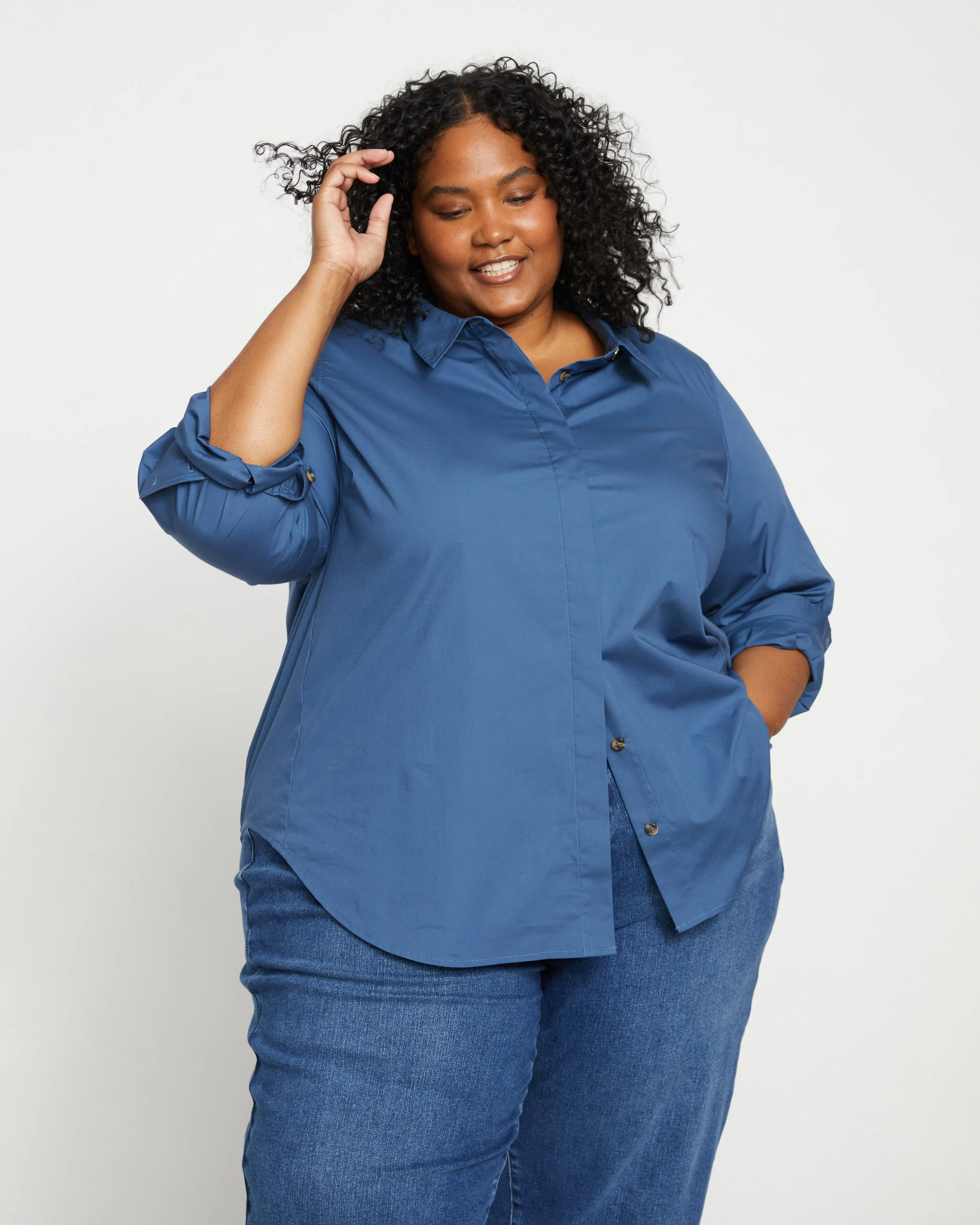 Elbe Stretch Poplin Shirt Classic Fit - Bleu Scolaire sold by Universal Standard product image thumbnail 3