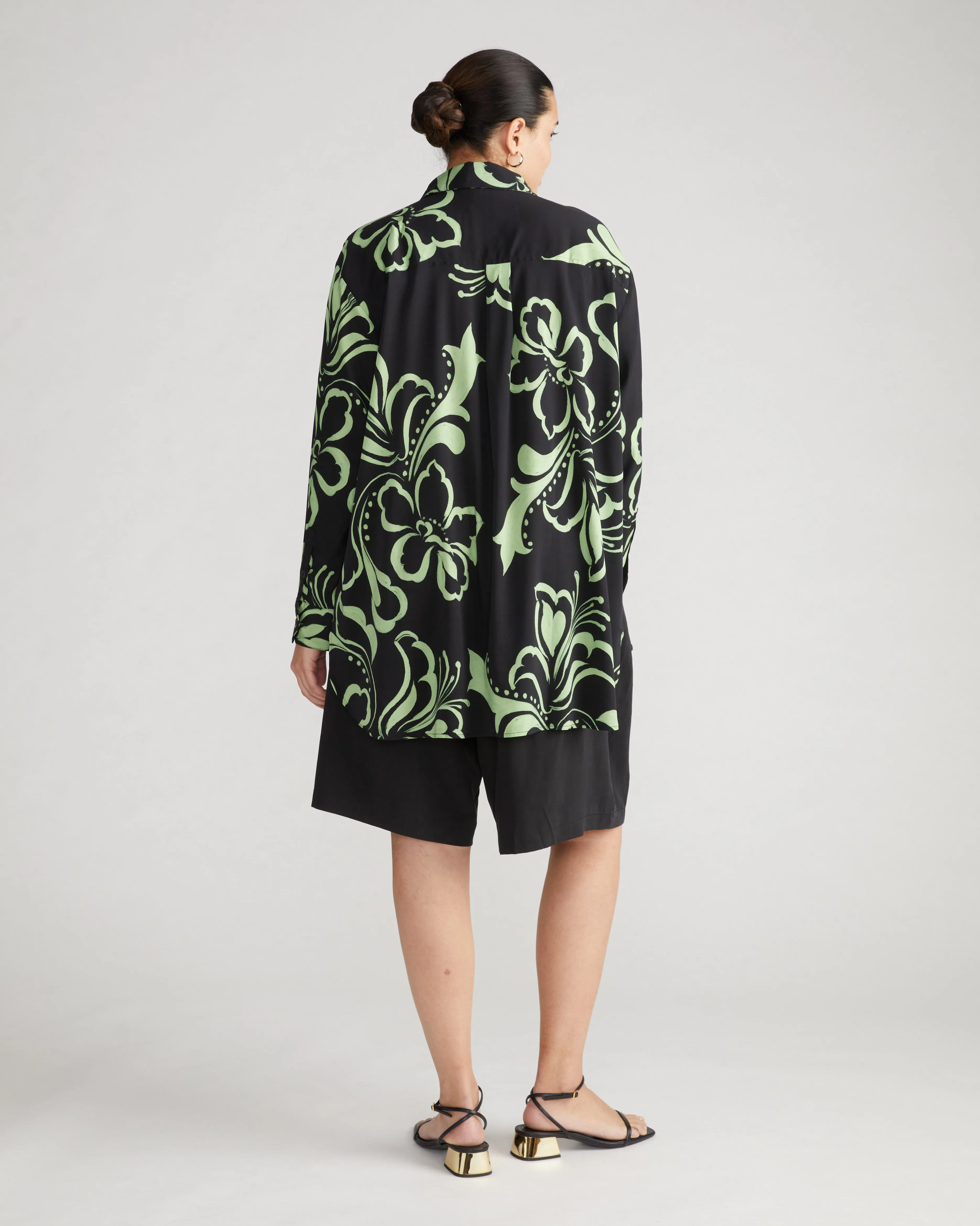 Cooling Stretch Cupro Artist Shirt - Capoterra Hibiscus sold by Universal Standard product image thumbnail 4