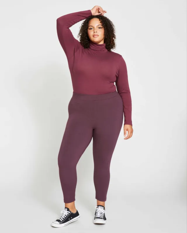 Roya Leggings 27 Inch - Faded Plum sold by Universal Standard