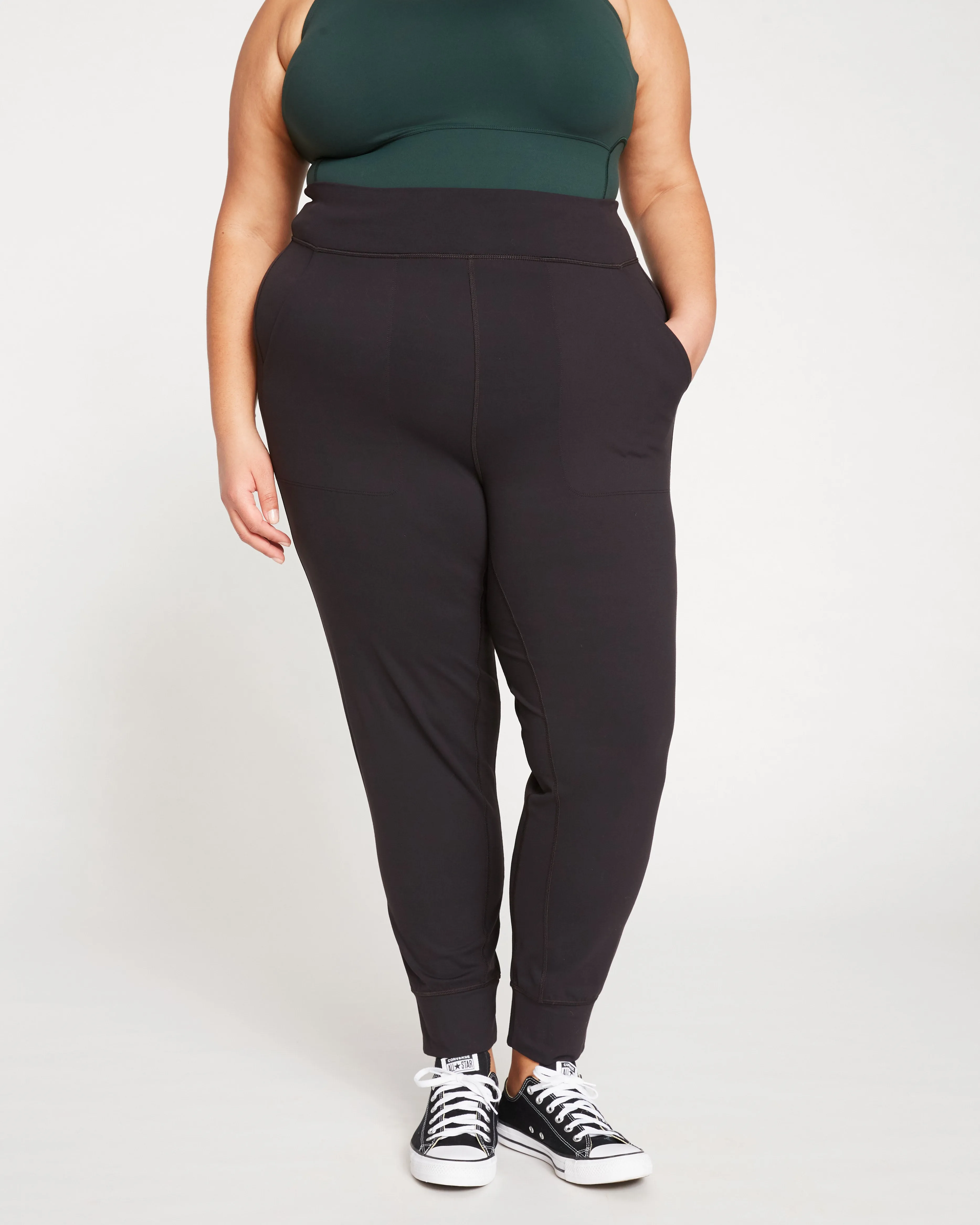 Cooper Motion Jogger - Black sold by Universal Standard product image thumbnail 2