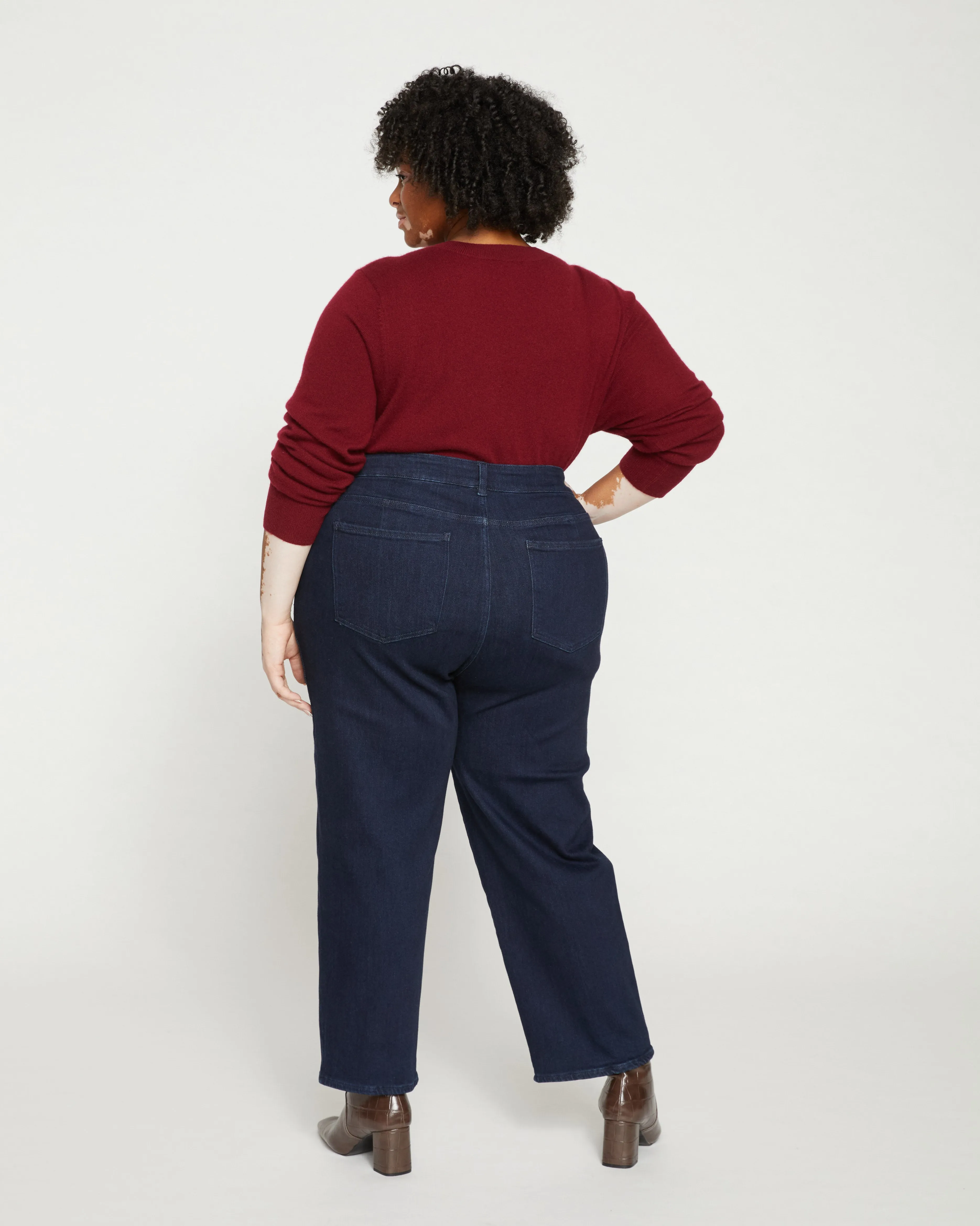 Donna High Rise Curve Straight Leg Jeans 27 Inch - Dark Indigo sold by Universal Standard product image thumbnail 4