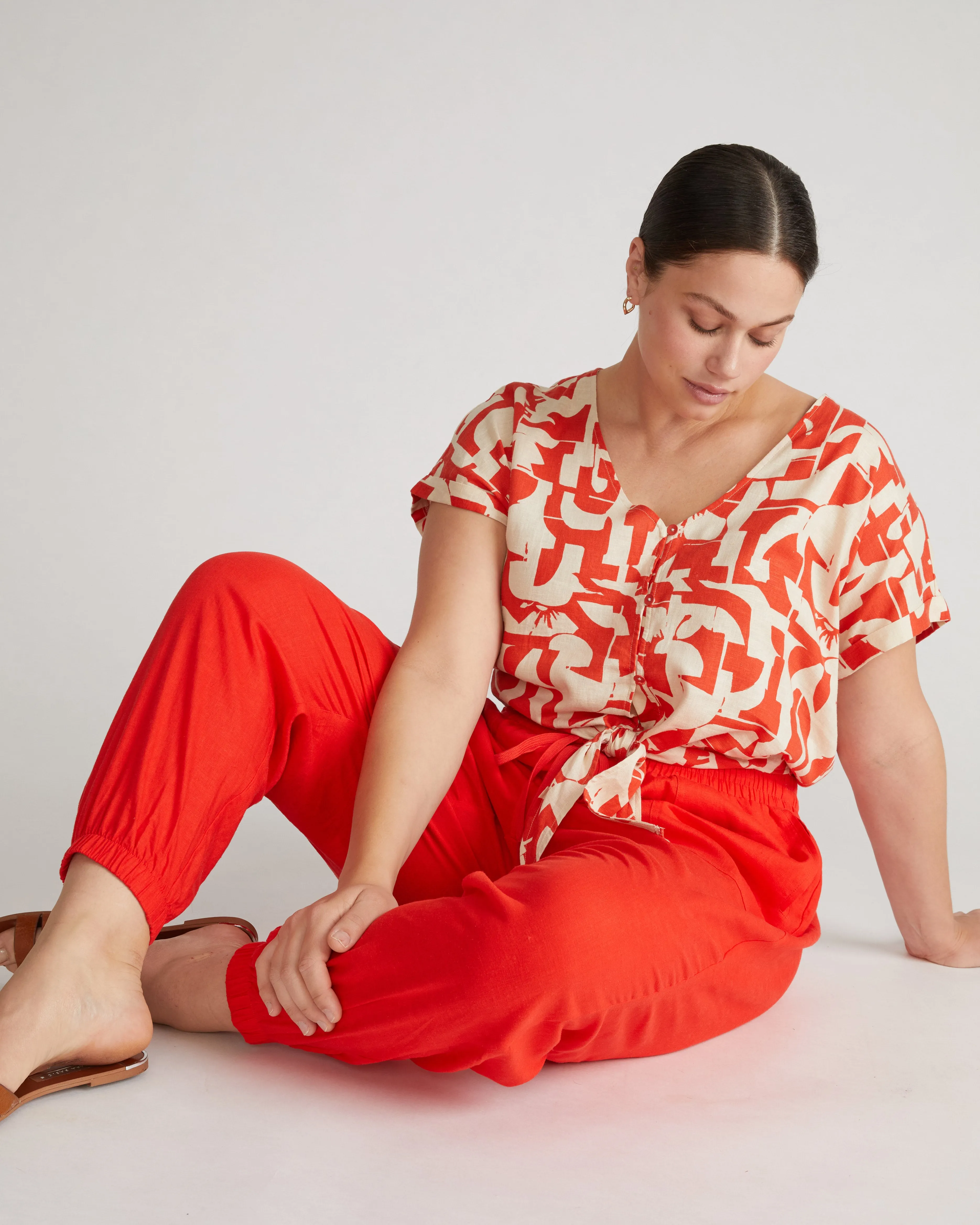 Shoreline Linen Joggers - Shoreline Sunset sold by Universal Standard product image thumbnail 4