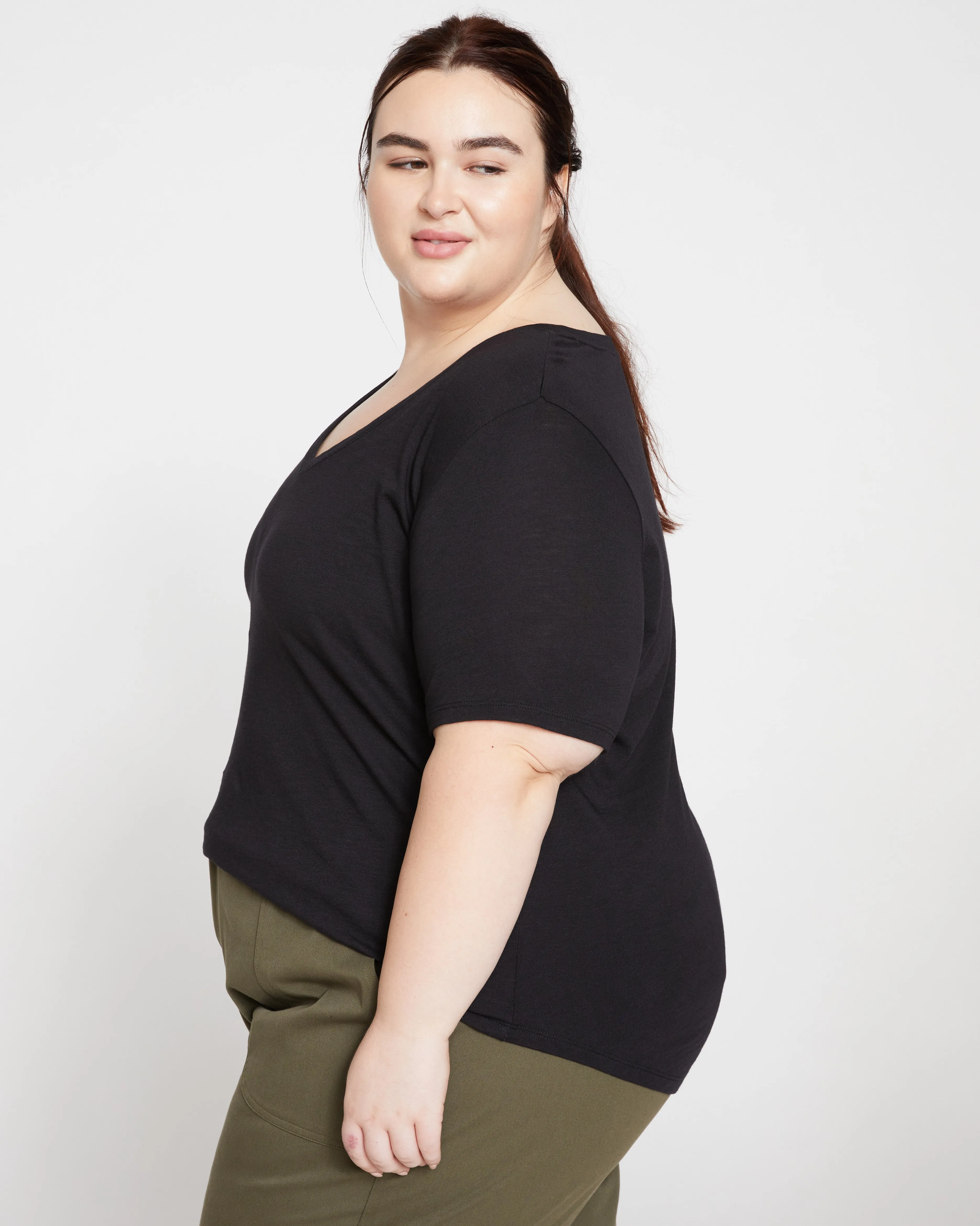 Light-As-Air V Rex - Black sold by Universal Standard product image thumbnail 4