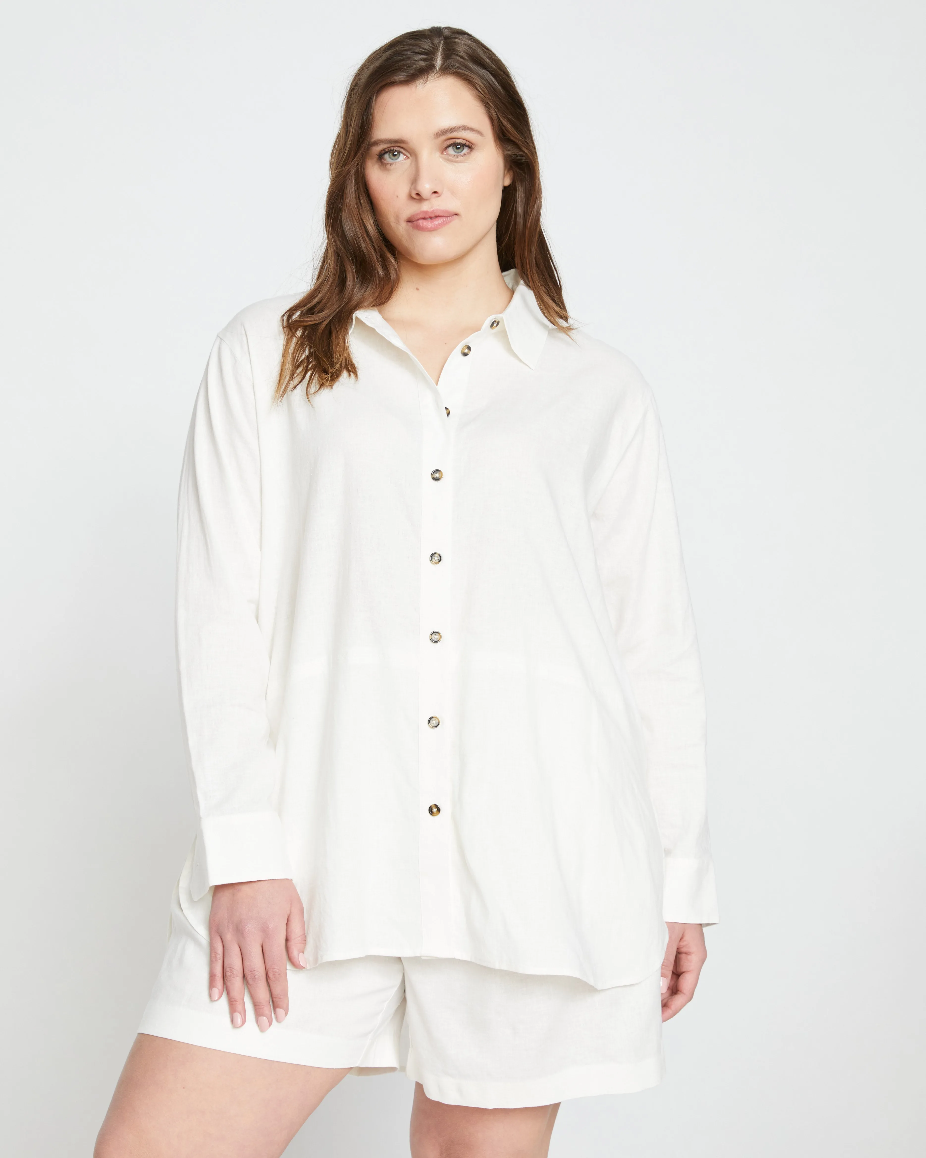 Dawn Linen Hi Low Tunic - White sold by Universal Standard product image thumbnail 2
