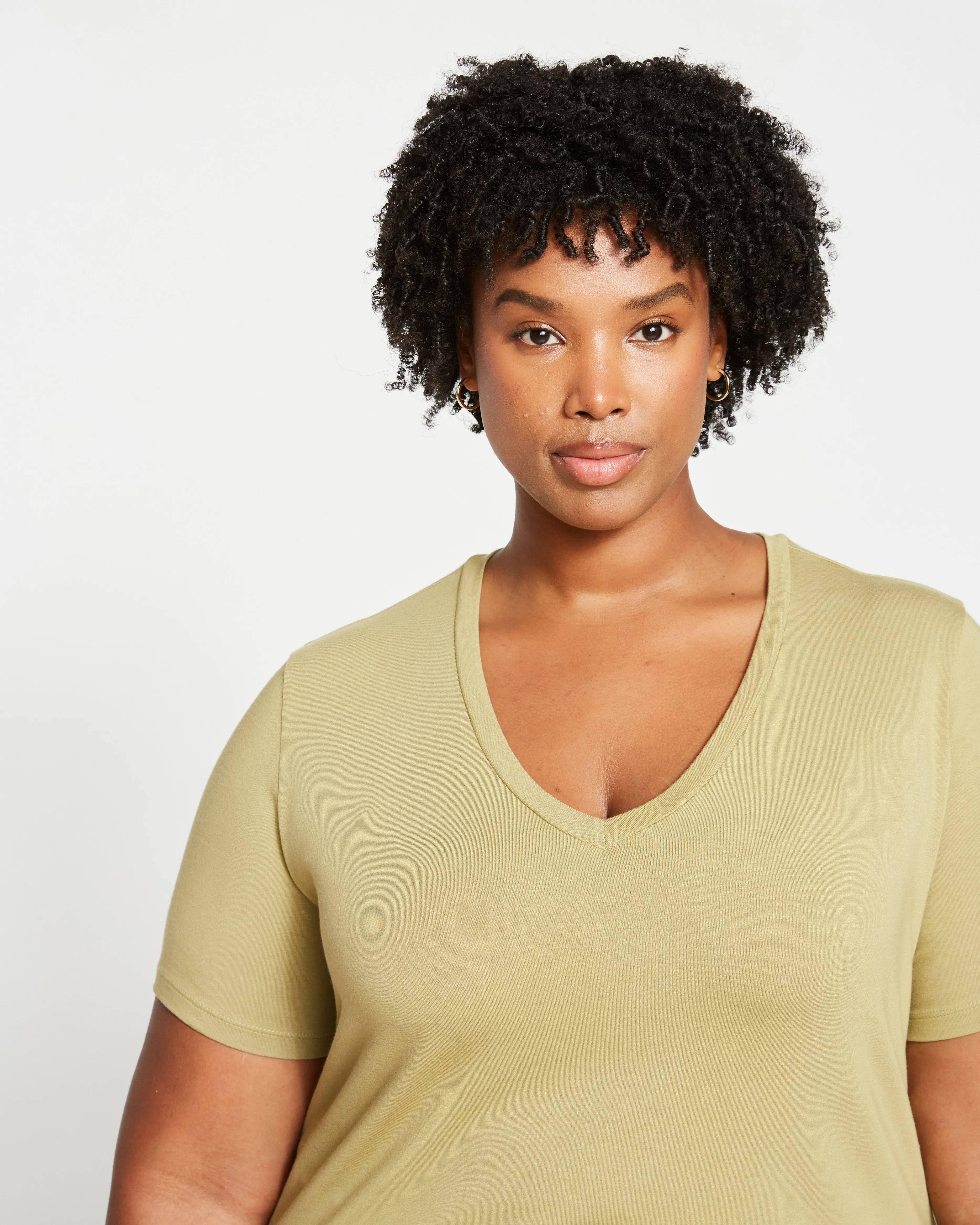 V Rex - Caiman sold by Universal Standard product image thumbnail 2