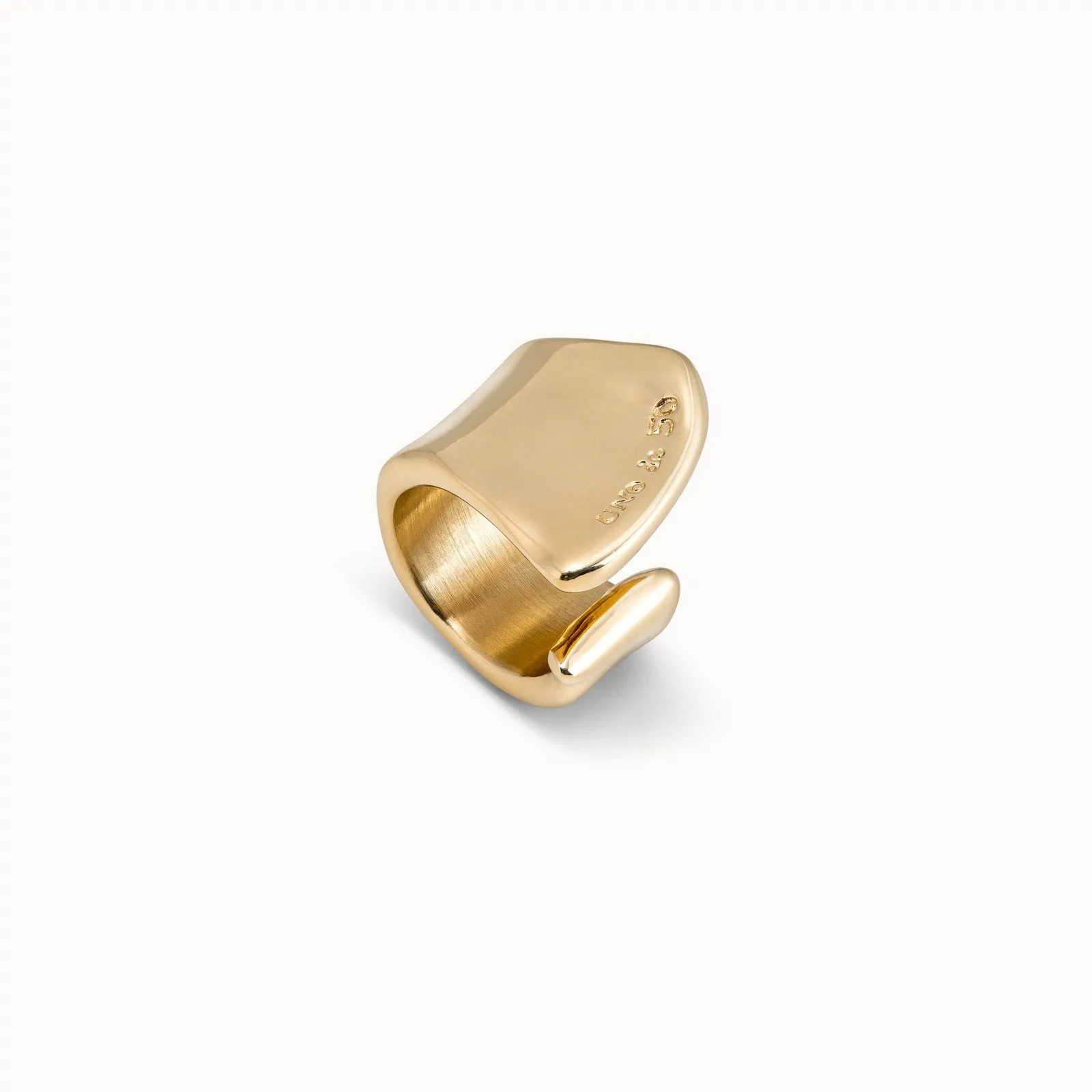 THE CREVICE RING sold by UNO de 50