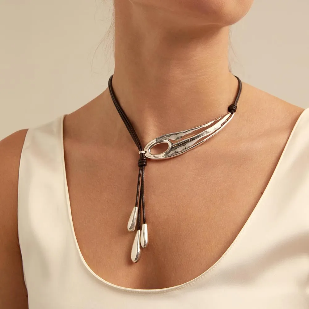 BIG LEAF NECKLACE sold by UNO de 50 product image thumbnail 2