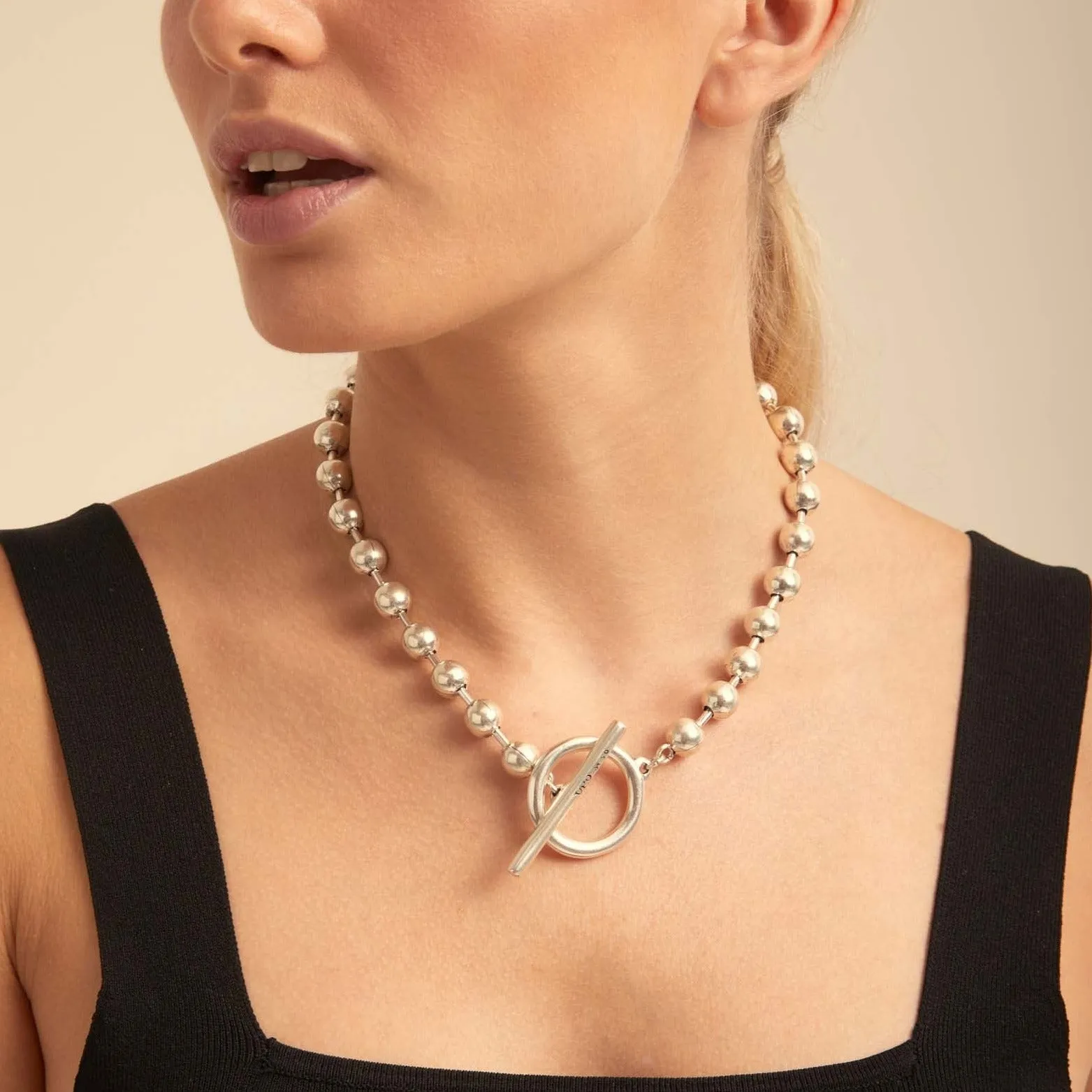 ON / OFF NECKLACE sold by UNO de 50 product image thumbnail 2