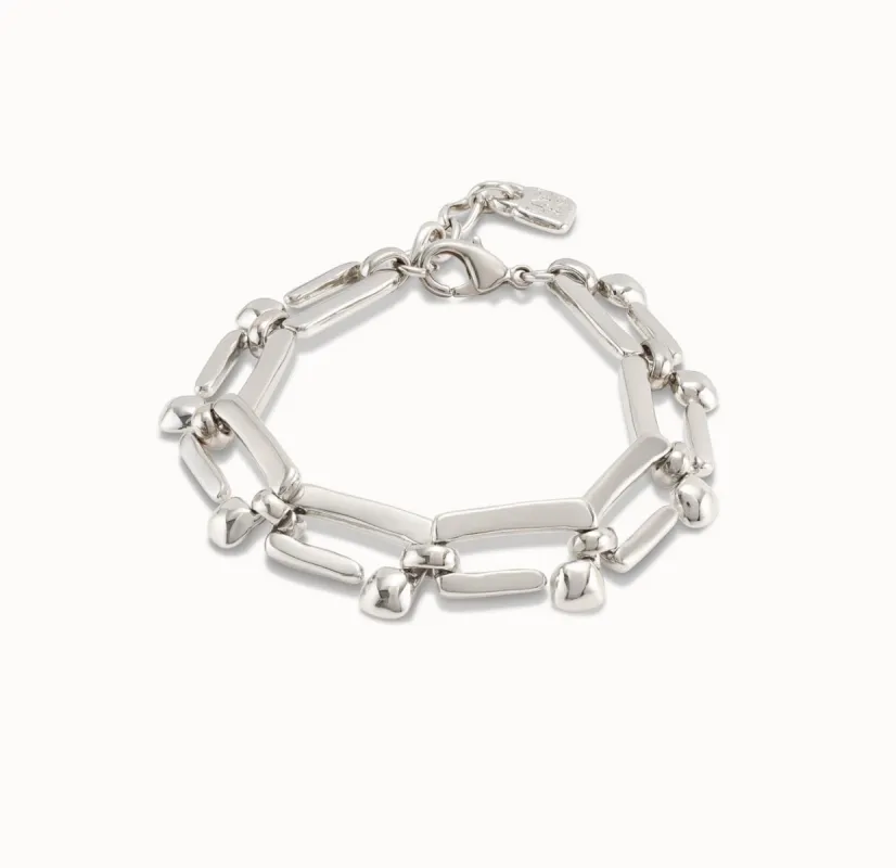 UNUSUAL BRACELET sold by UNO de 50