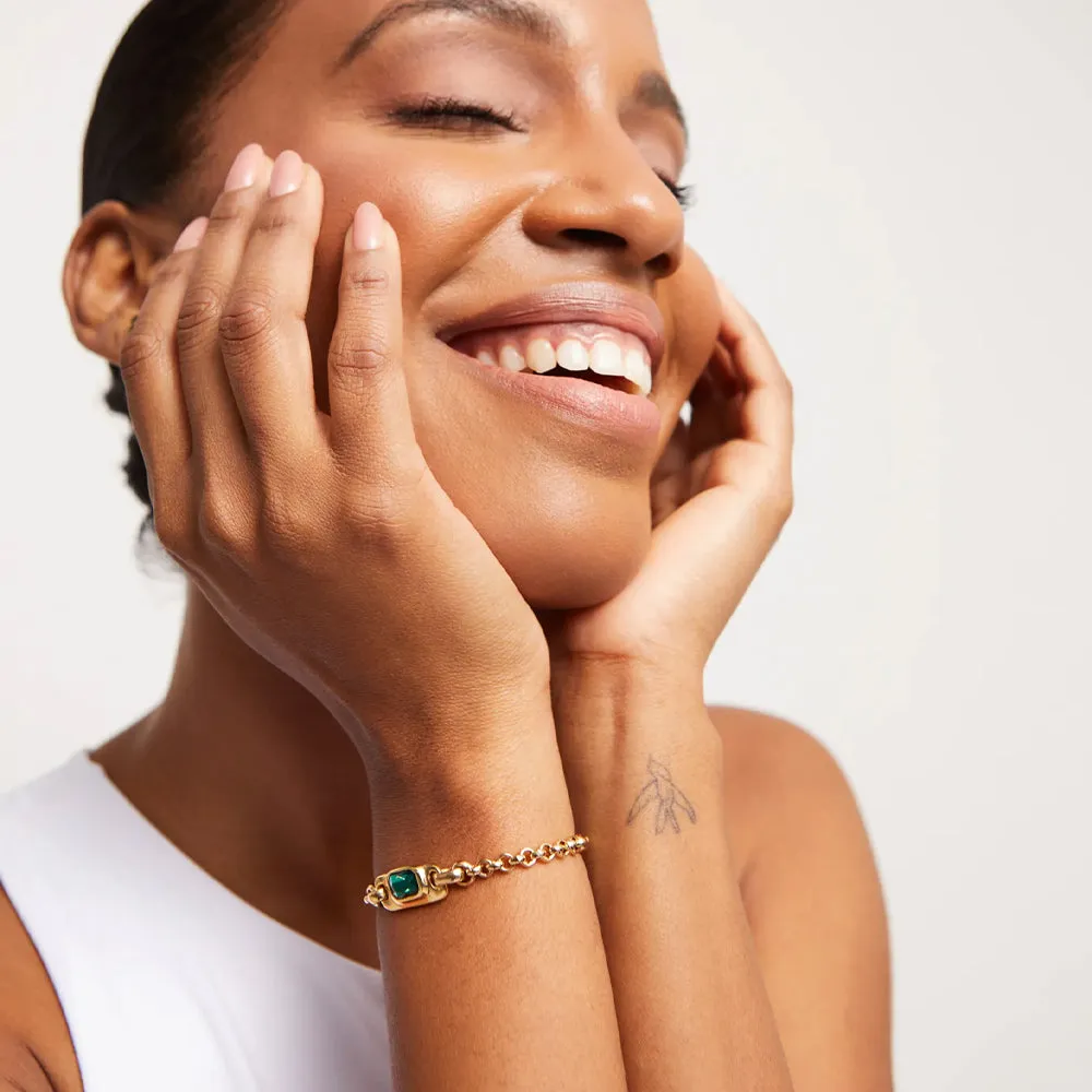 SER MAGNETICA GREEN CRYSTAL RECTANGLE GOLD CHAIN BRACELET sold by UNO de 50 product image thumbnail 2