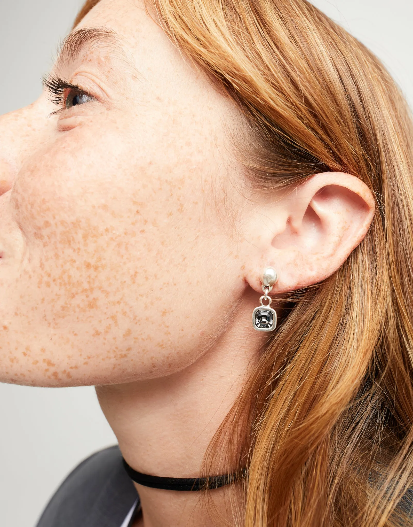 SER EXPRESIVA BLACK CRYSTAL RECTANGLE SILVER EARRINGS sold by UNO de 50 product image thumbnail 2