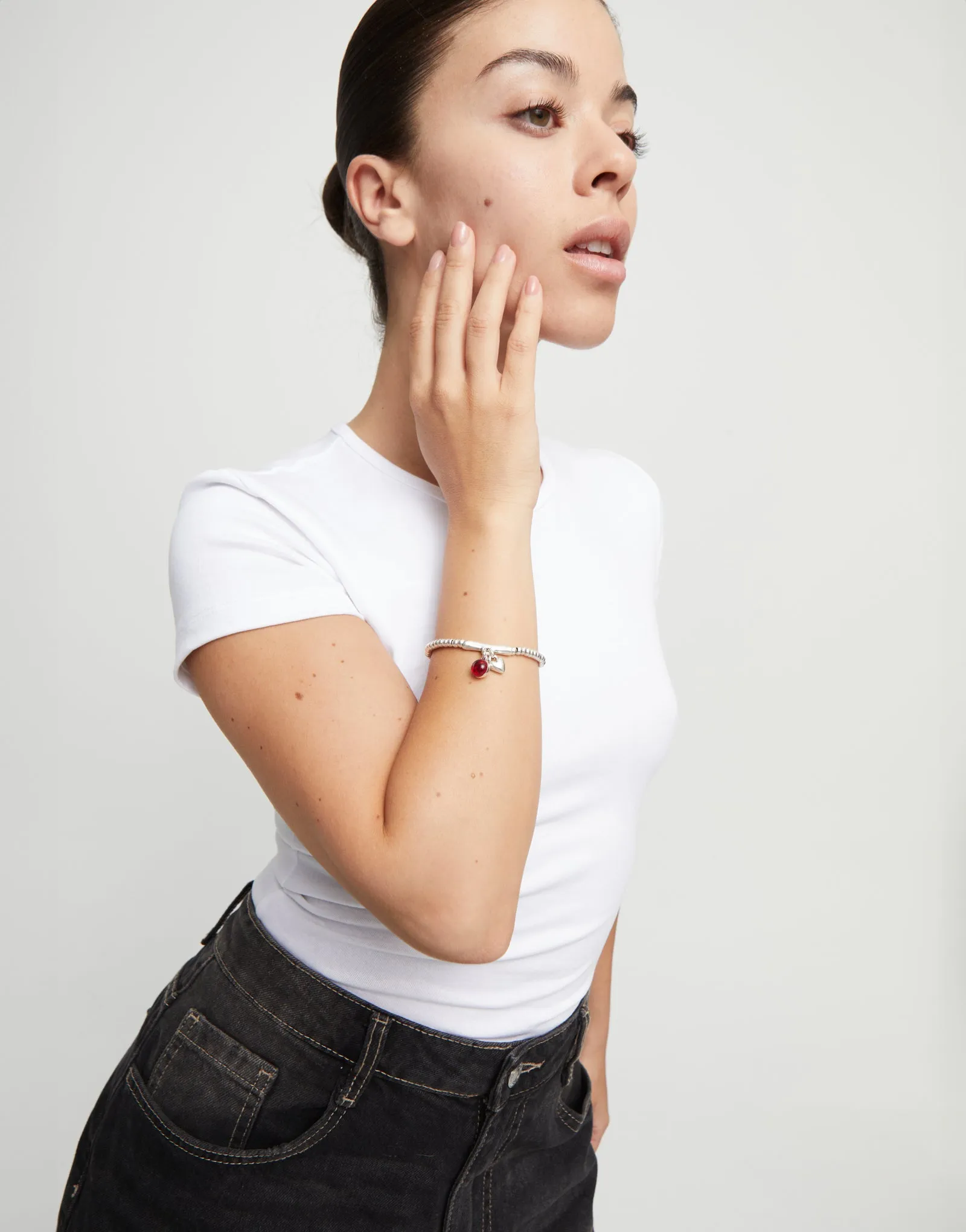 SER FASCINANTE RED MURANO GLASS CHARM STRETCH SILVER BRACELET sold by UNO de 50 product image thumbnail 5