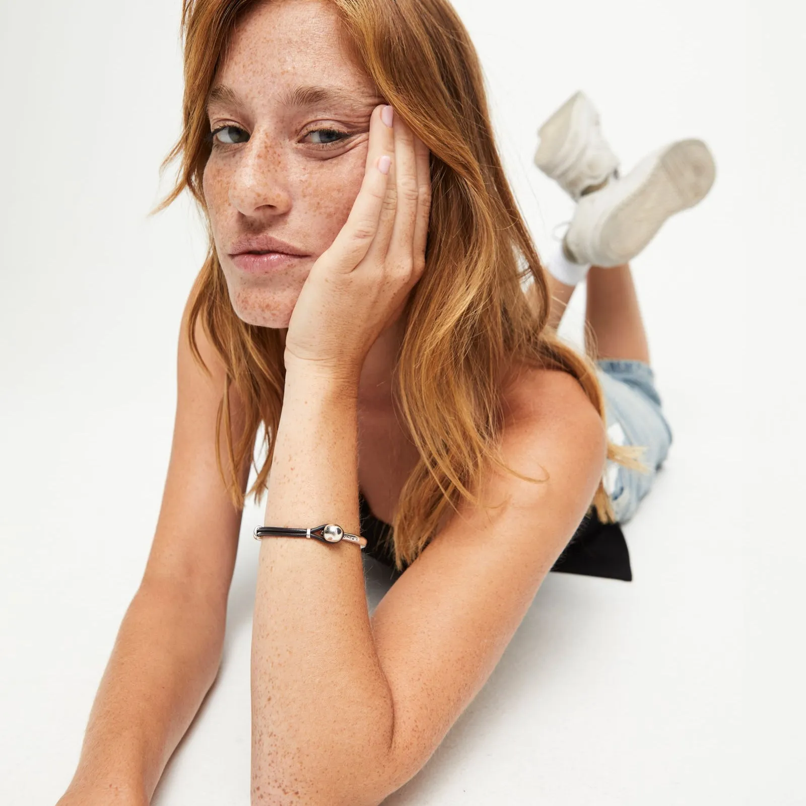 SER INTREPIDA SMALL SPHERE BLACK LEATHER MIX SILVER BRACELET sold by UNO de 50 product image thumbnail 4