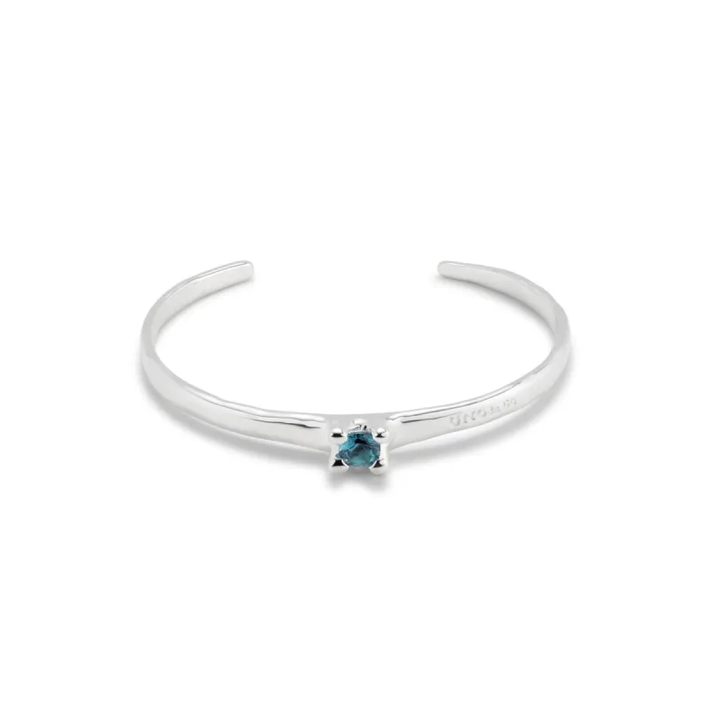 COSMOS BRACELET sold by UNO de 50