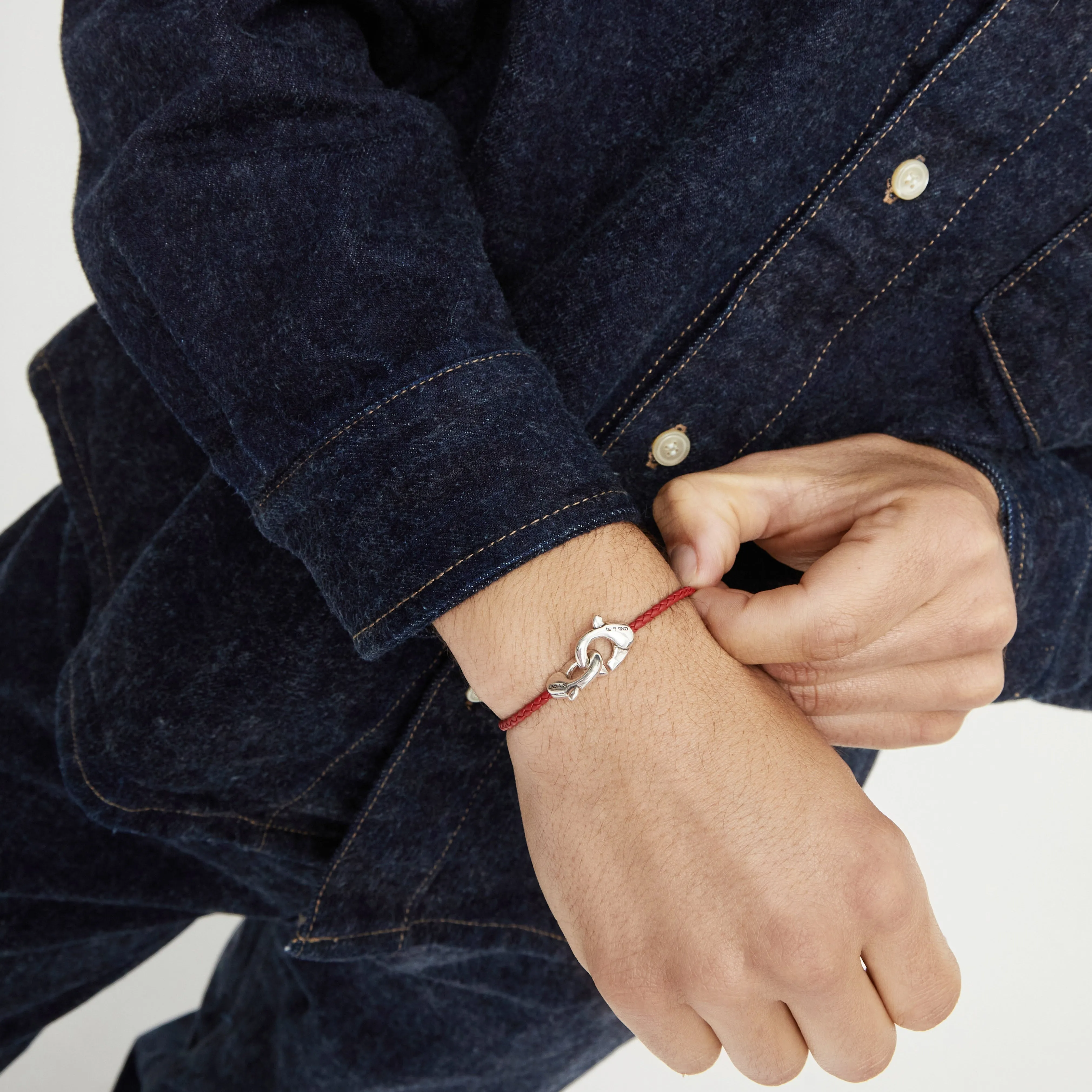 INSEPARABLE SMALL CLASP LEATHER BRACELET sold by UNO de 50 product image thumbnail 3