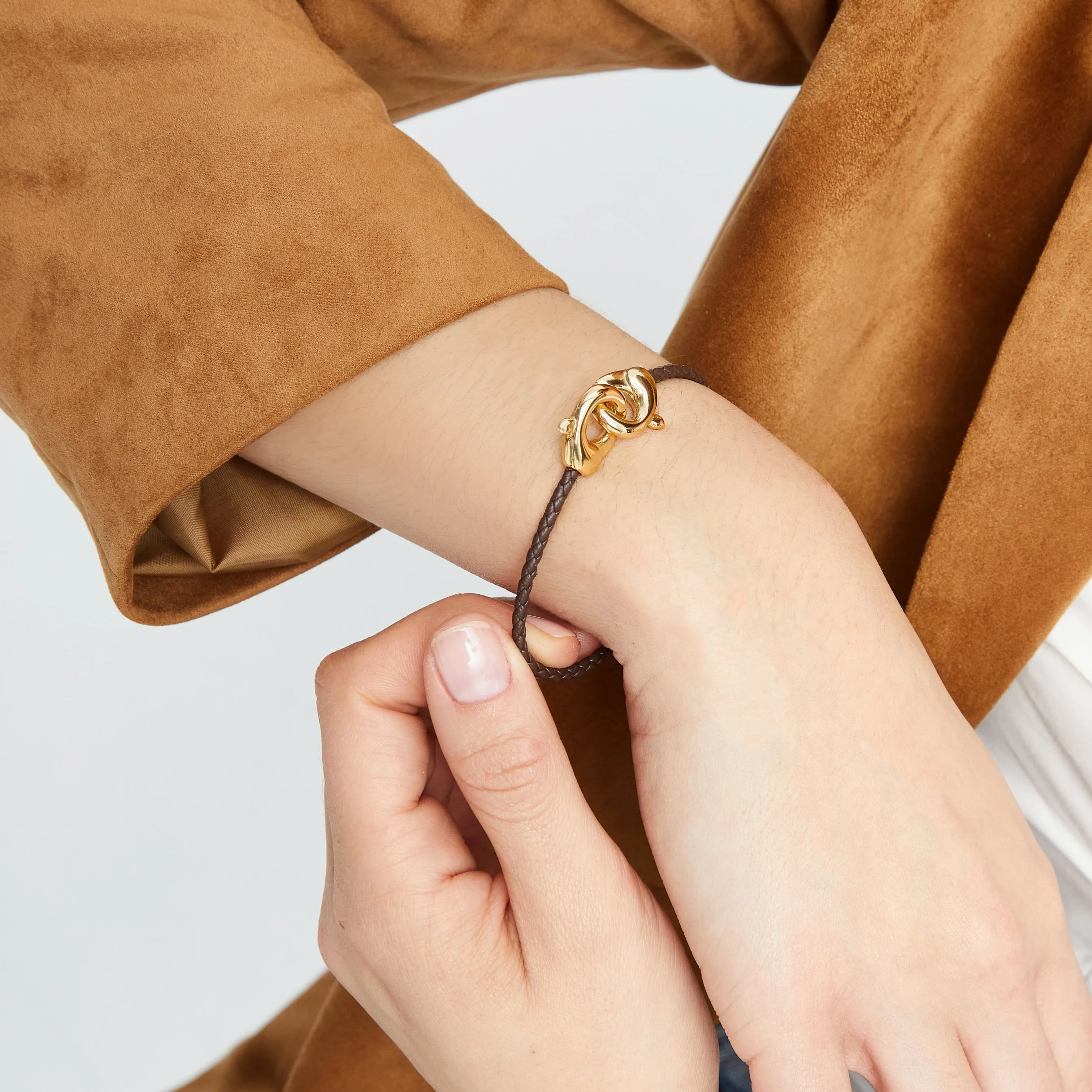 INSEPARABLE SMALL CLASP LEATHER BRACELET sold by UNO de 50 product image thumbnail 2