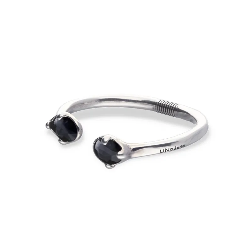 DAZZLING OPEN BRACELET sold by UNO de 50