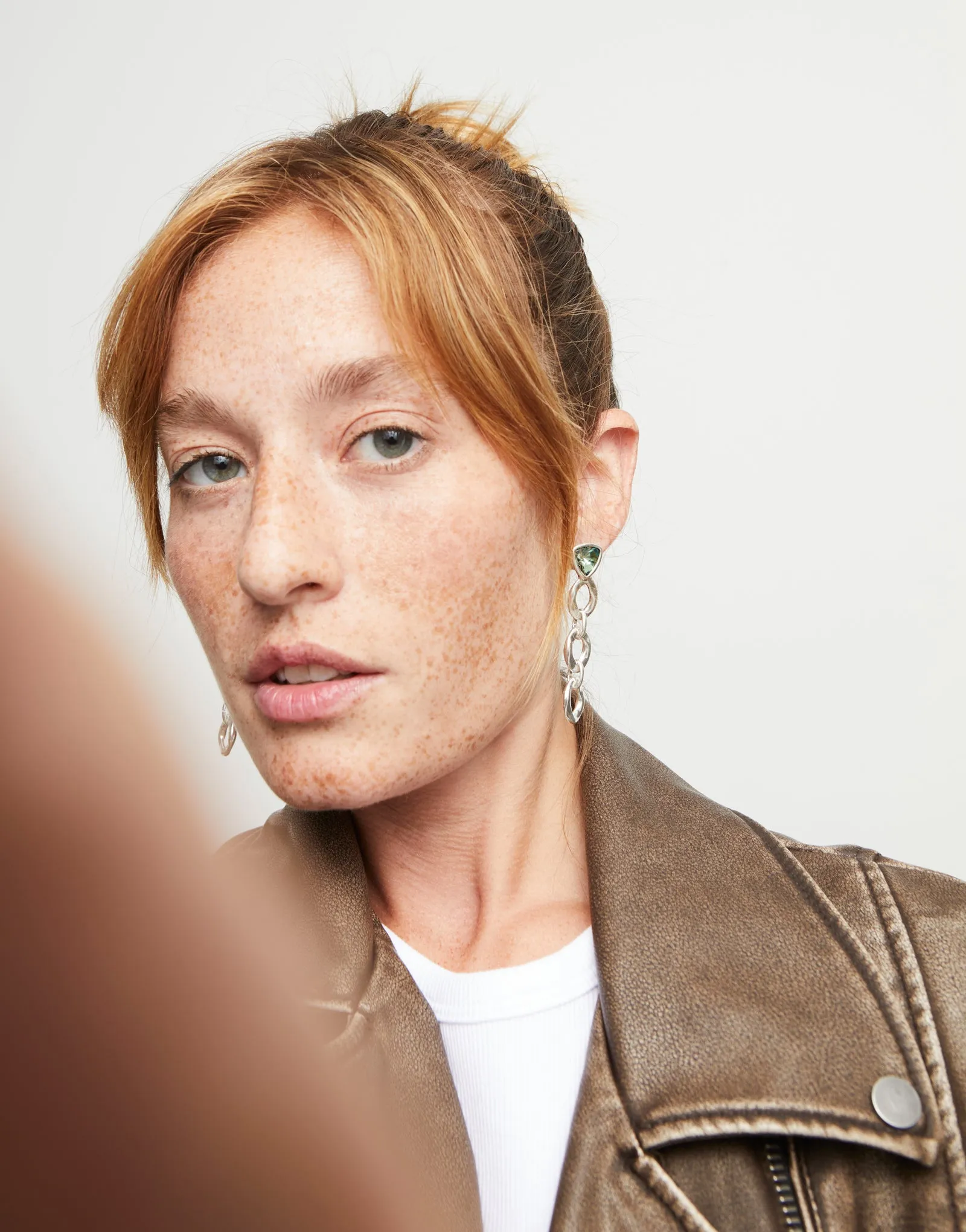 SER CAMALEONICA LONG CHAIN SILVER EARRINGS sold by UNO de 50 product image thumbnail 4