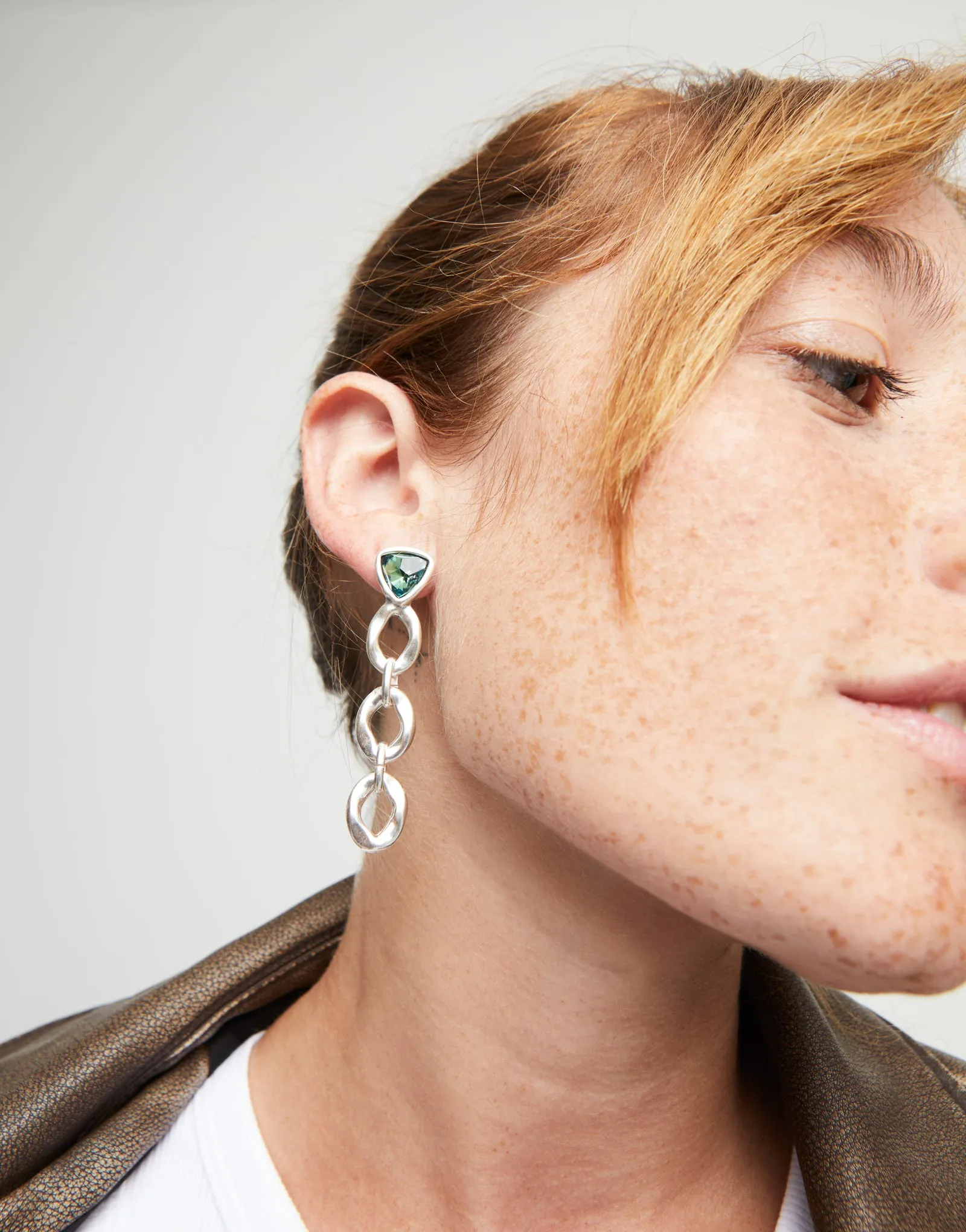 SER CAMALEONICA LONG CHAIN SILVER EARRINGS sold by UNO de 50 product image thumbnail 2