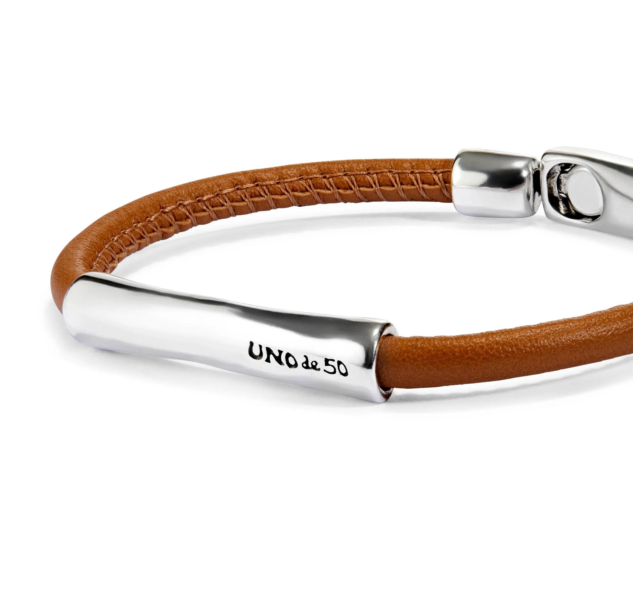 SER NATURAL STITCHED CAMEL LEATHER BRACELET sold by UNO de 50 product image thumbnail 3