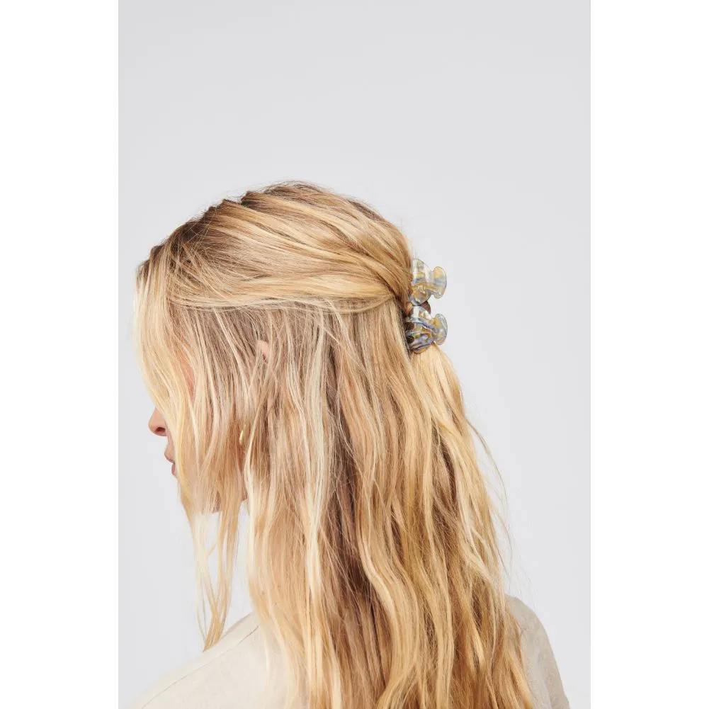Mini Hair Claw - 2 Pack Hair Claw sold by Urban Expressions product image thumbnail 2
