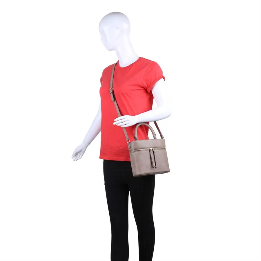 Rogue sold by Urban Expressions product image thumbnail 2