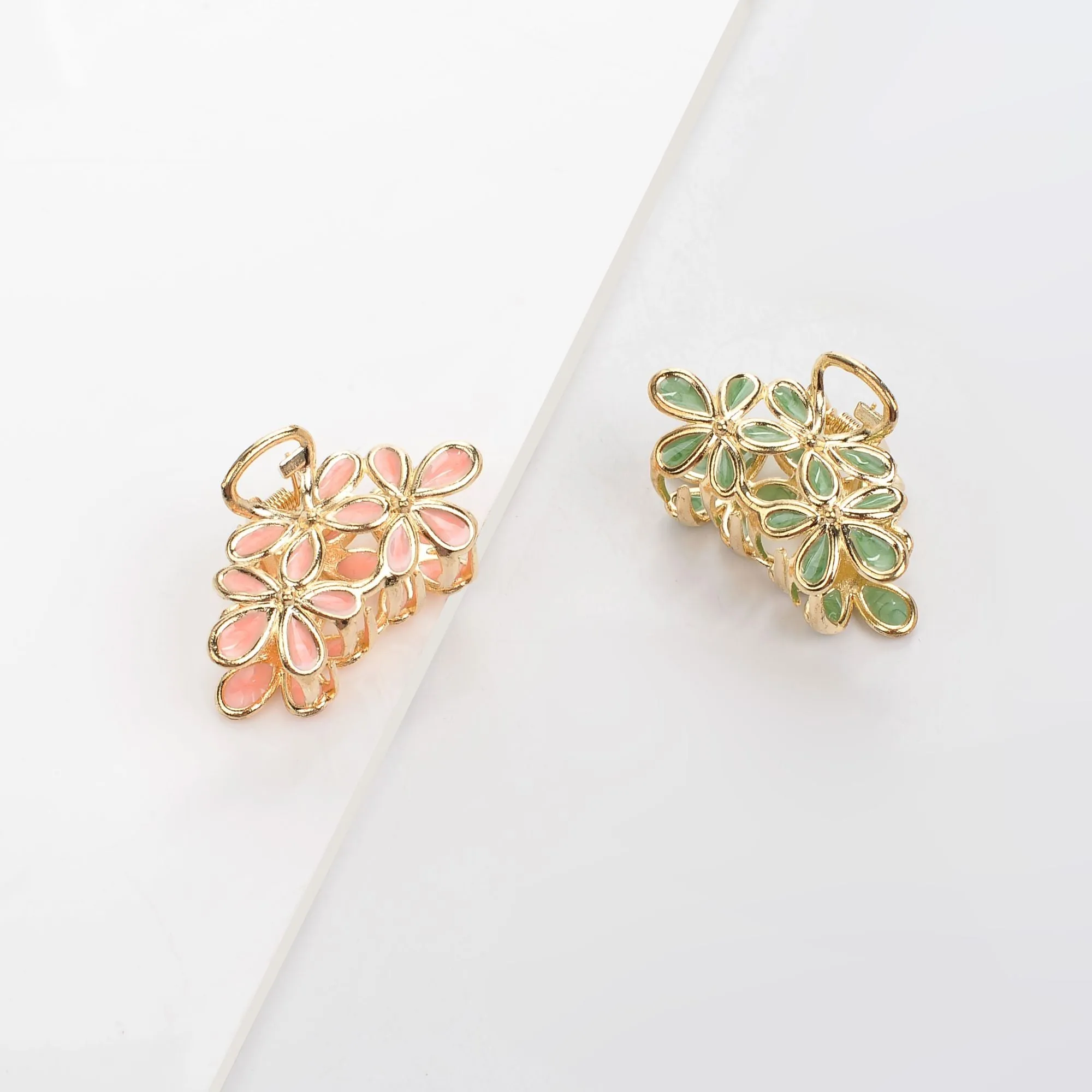 Flower Design Hair Claw - 2 Pack Hair Claw sold by Urban Expressions product image thumbnail 3