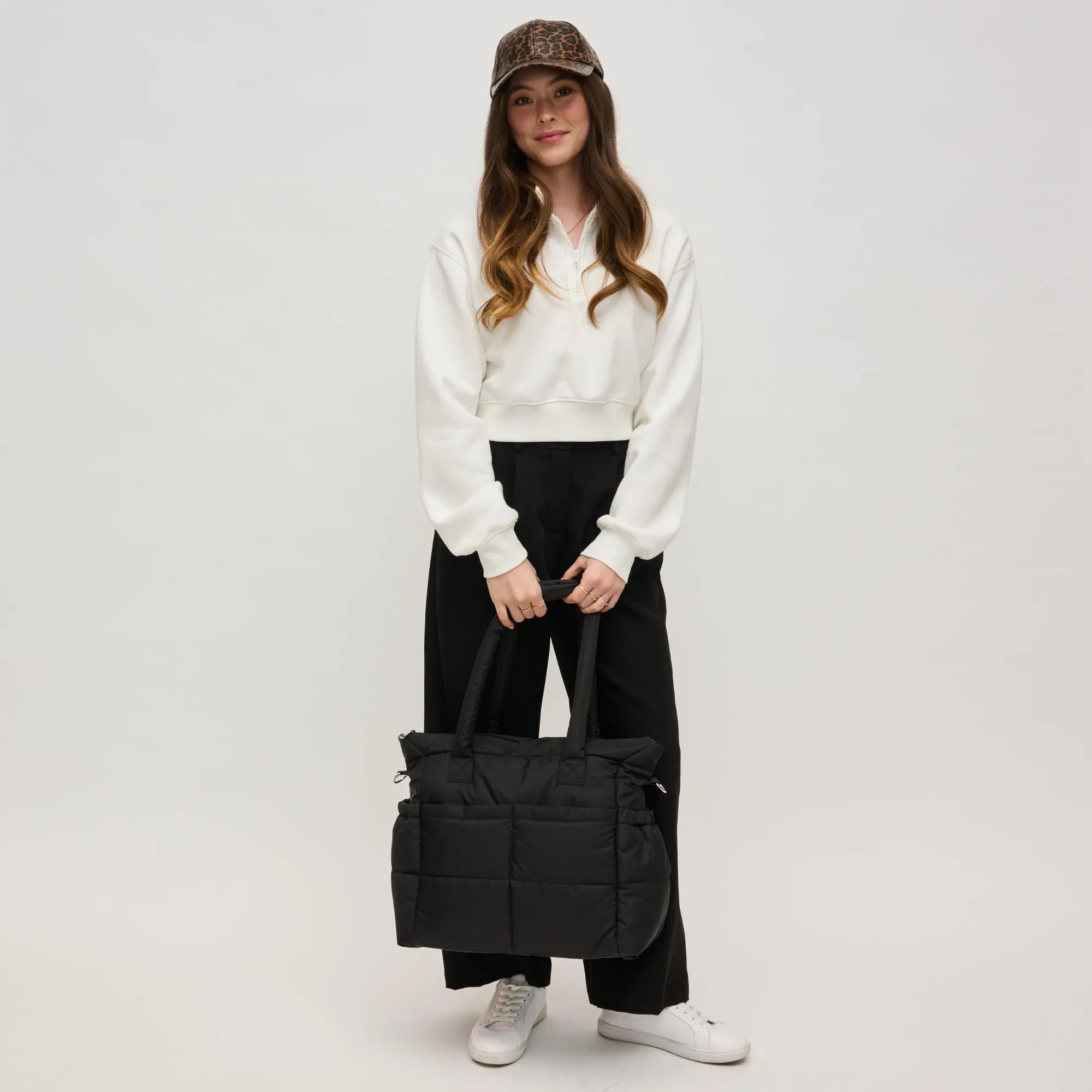 Jetsetter Tote sold by Urban Expressions product image thumbnail 2