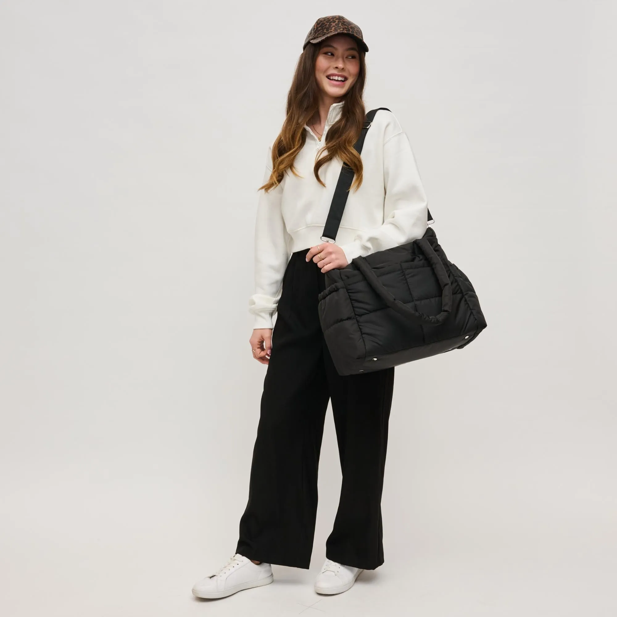 Jetsetter Tote sold by Urban Expressions product image thumbnail 3