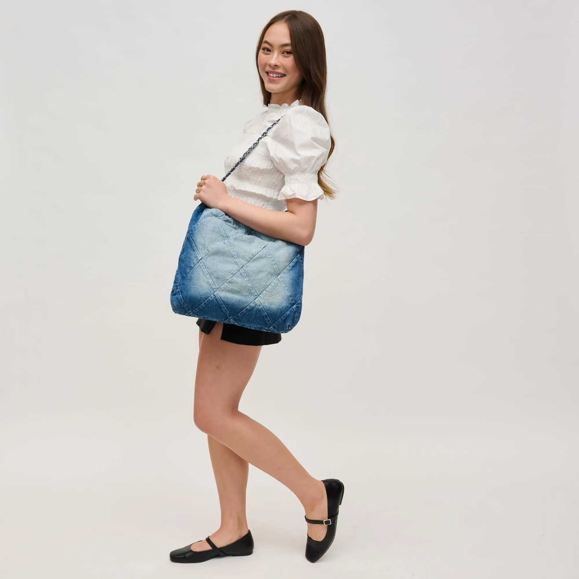 Maisie Hobo sold by Urban Expressions product image thumbnail 3
