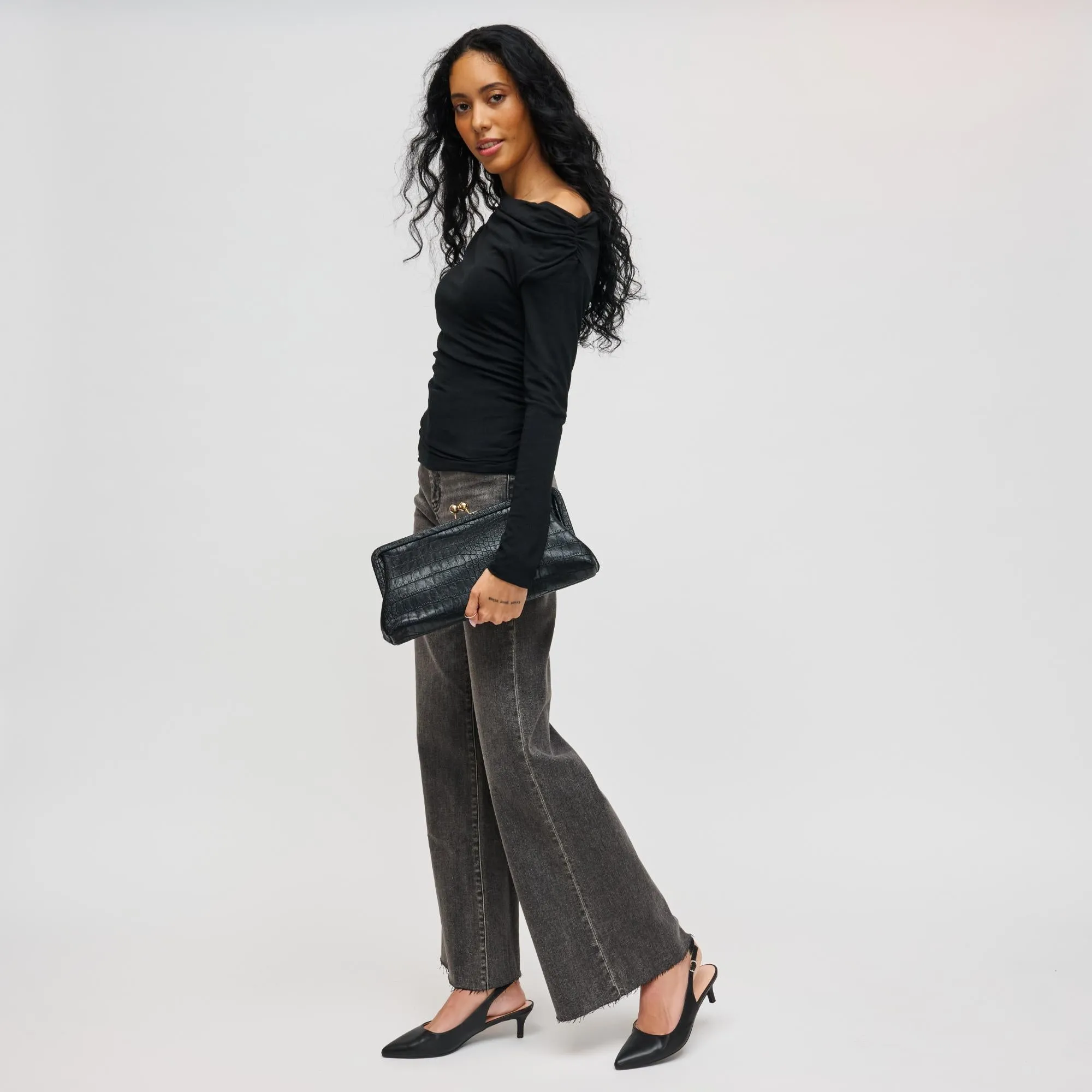 Kristin - Croco Clutch sold by Urban Expressions product image thumbnail 4