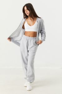 Pantalon de jogging de coupe garçonne en molleton uni sold by Urban Planet