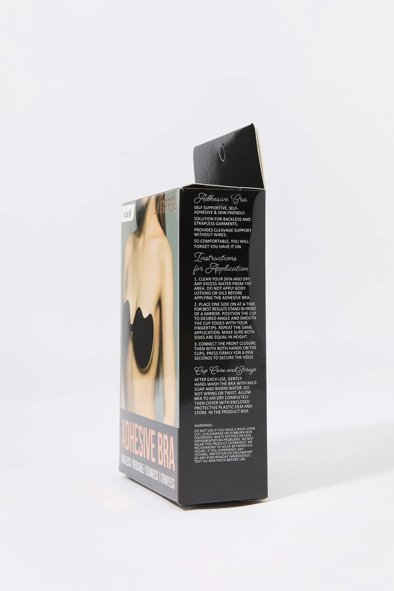 Soutien-gorge adhésif en forme d'ailes sold by Urban Planet product image thumbnail 3