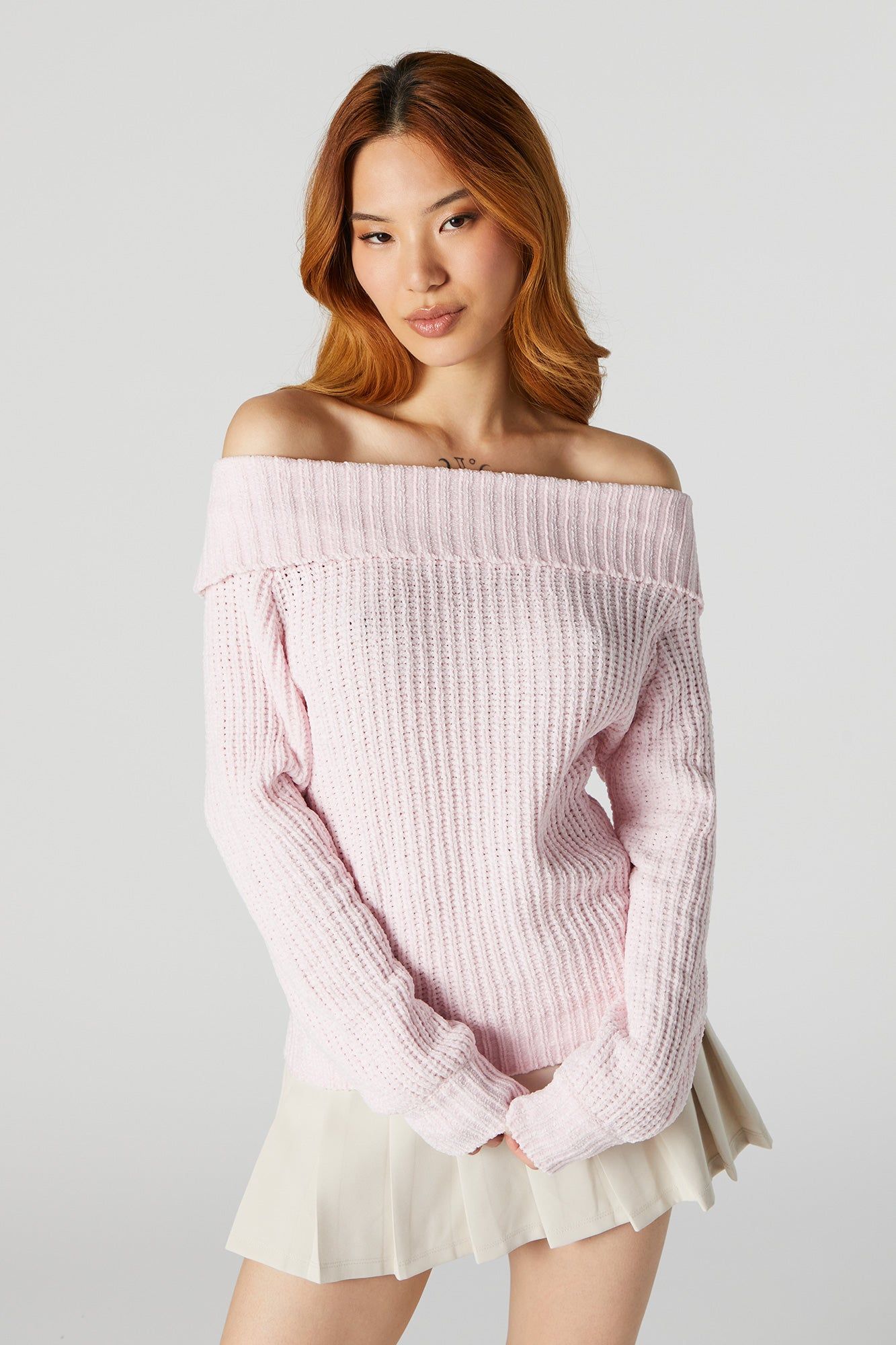 Chandail en tricot côtelé à épaules dénudées sold by Urban Planet product image thumbnail 5